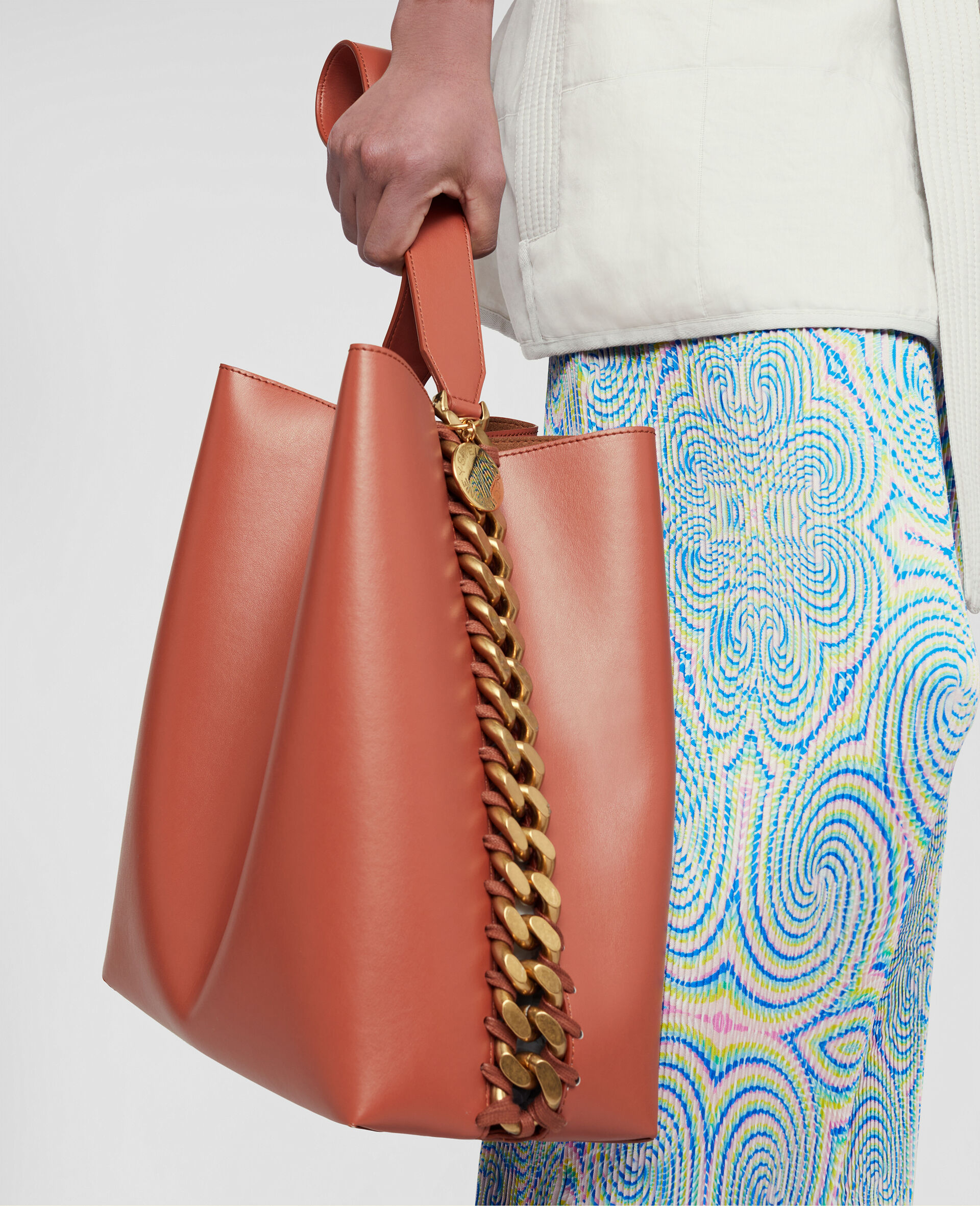 Frayme Tote Bag-Brown-large image number 1