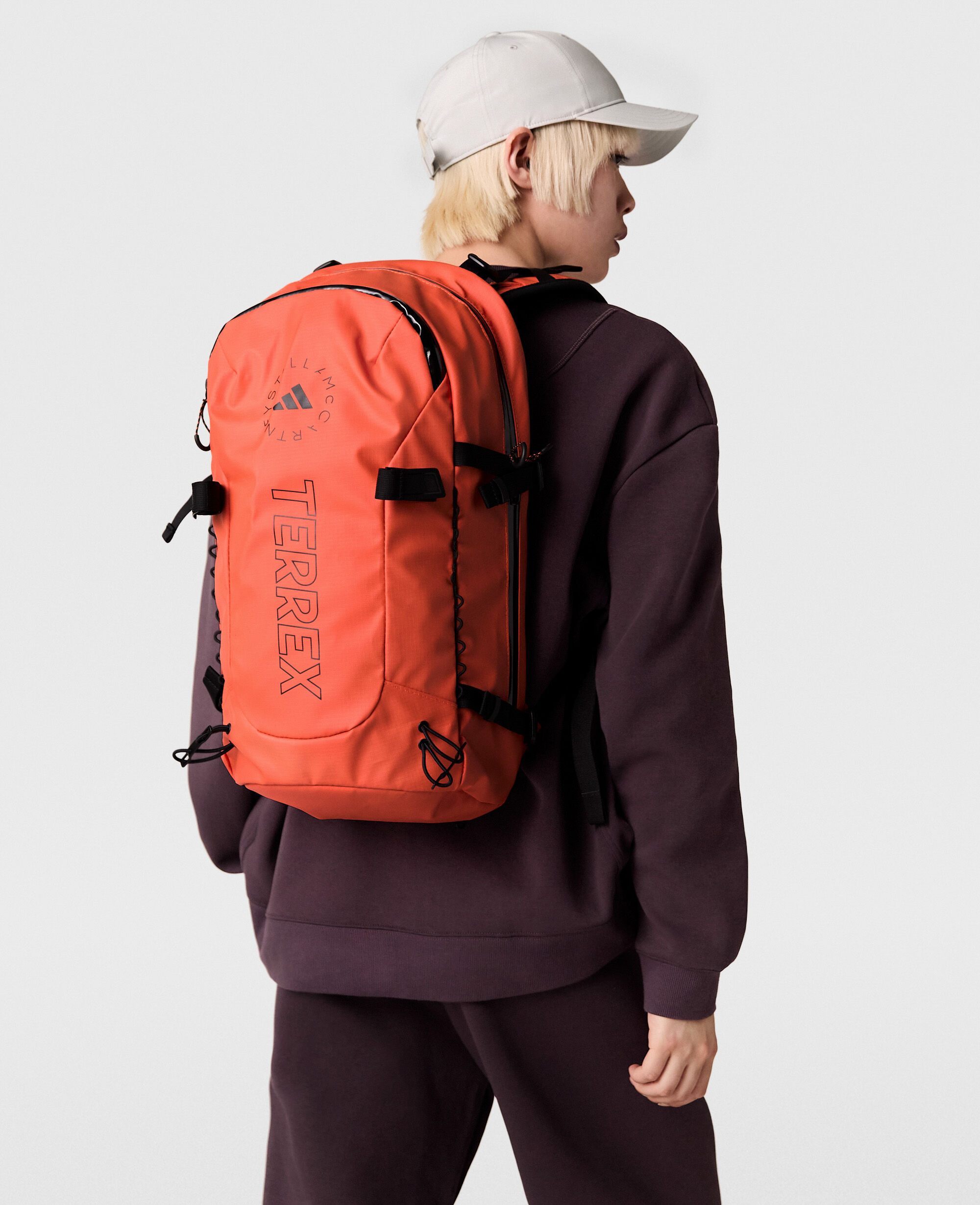 ADIDAS BY STELLA MCCARTNEY × Terrex バックパック Amazon.com | adidas BY STELLA MCCARTNEY X TERREX BACKPACK