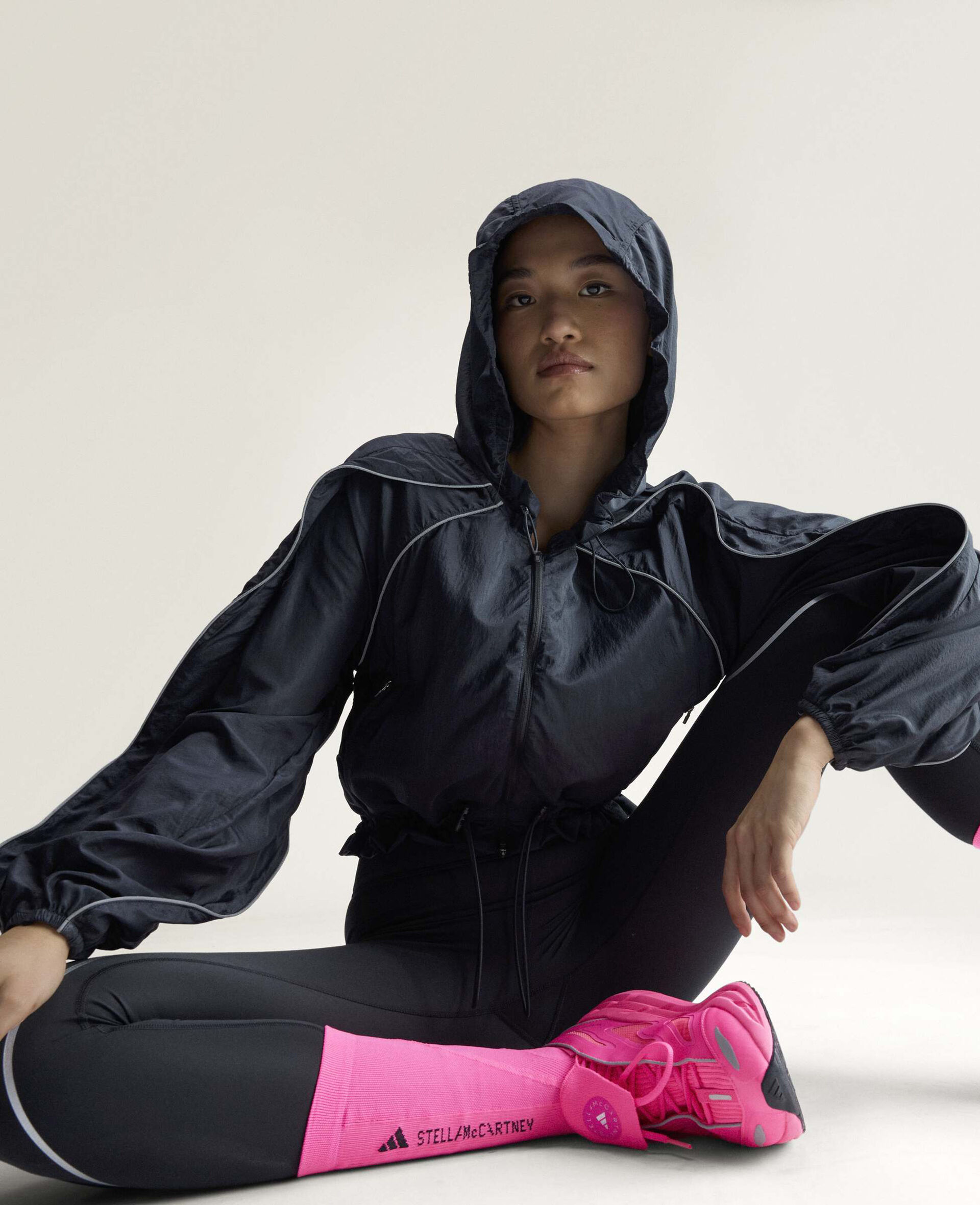 TruePace Running Jacket-Black-large image number 4