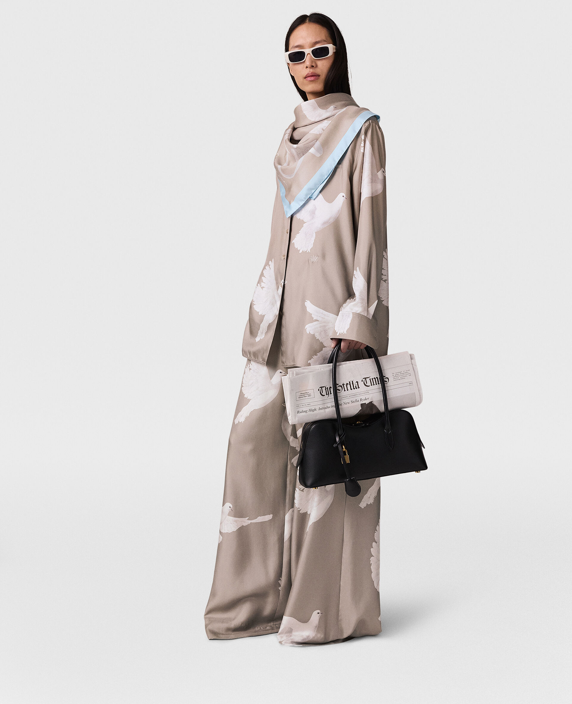 Oversized Drawstring Dove Print Trousers-Beige-model