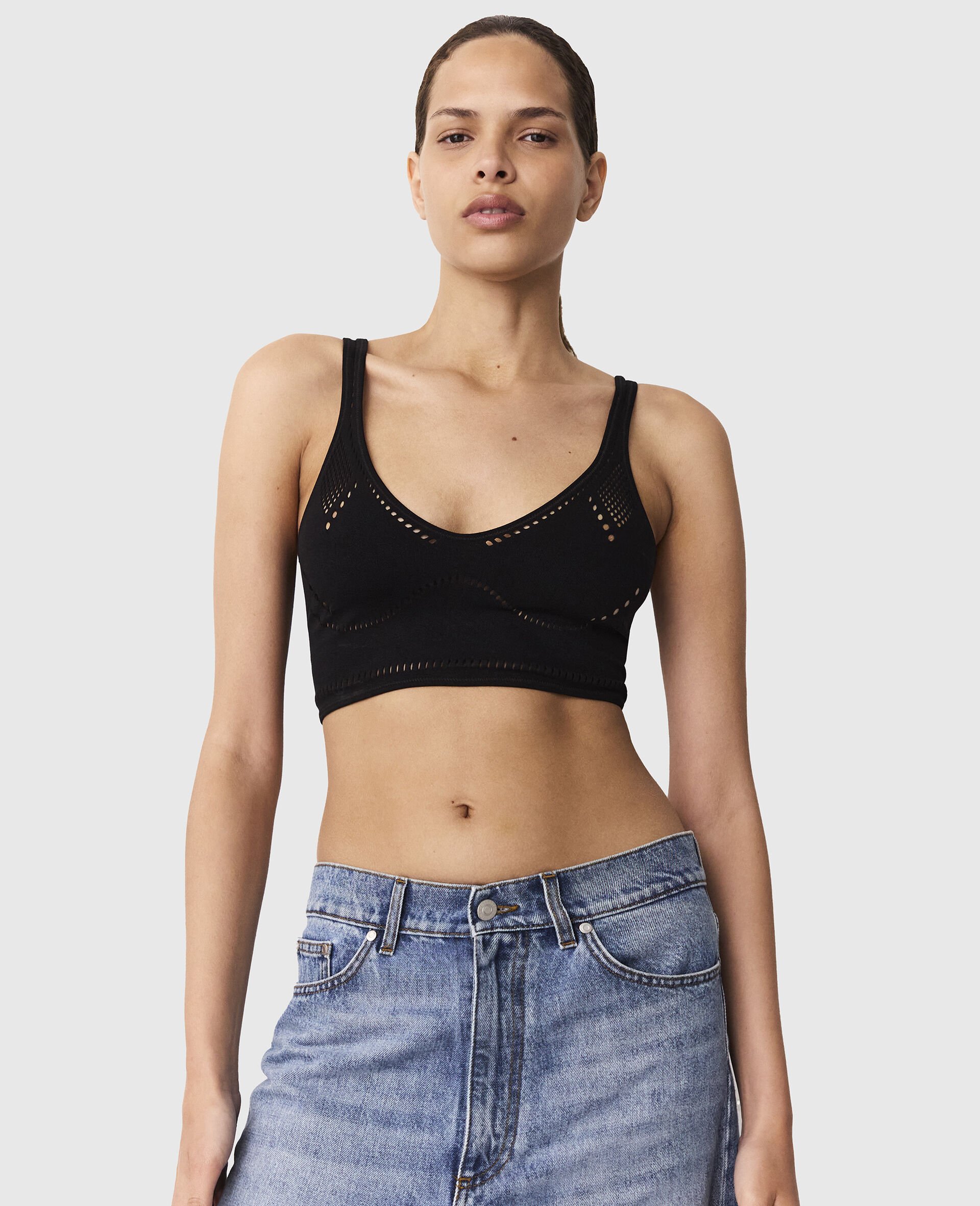 Stellawear Crop Top Bra-Black-model