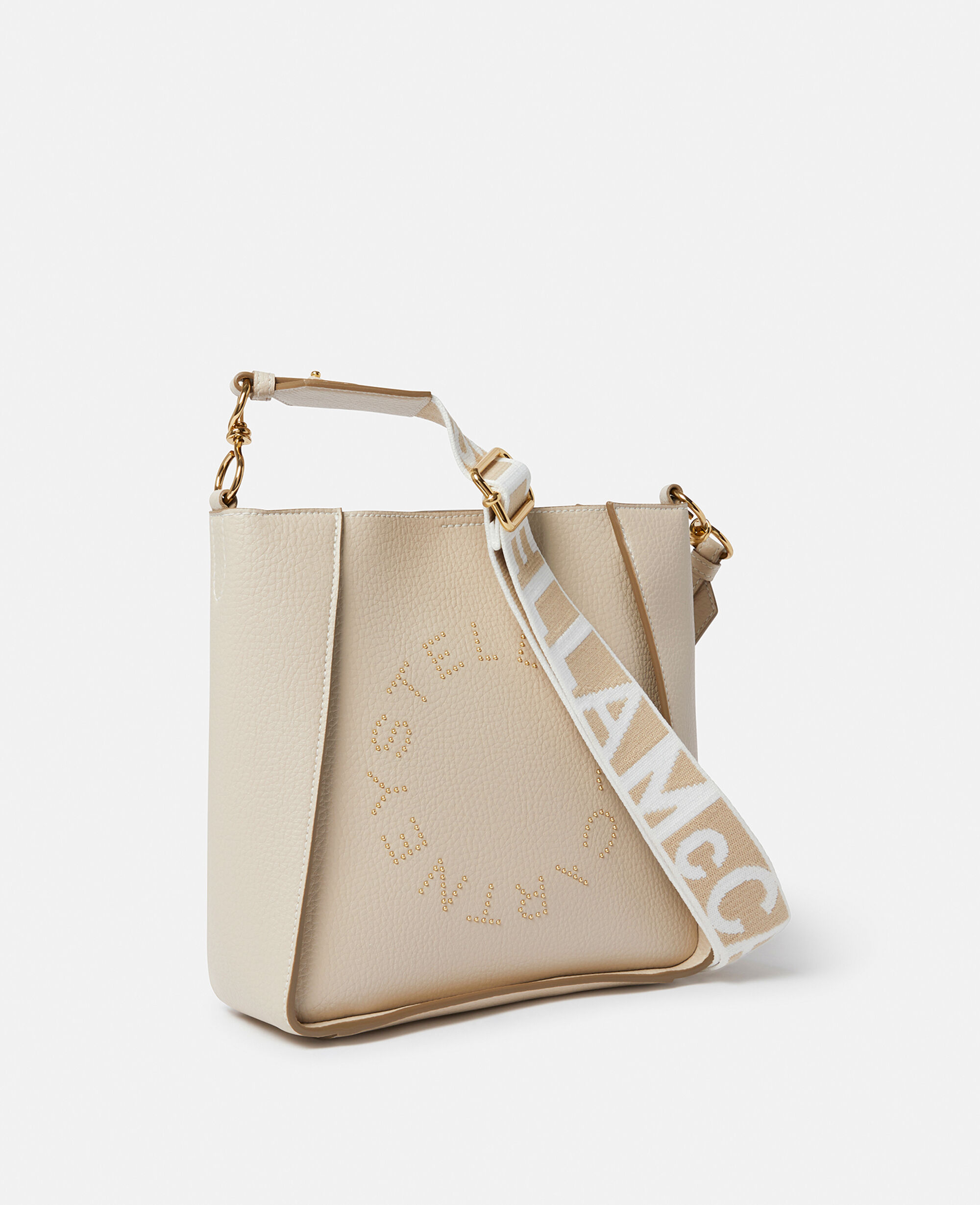 STELLA McCARTNEY ステラマッカートニー　クロスボディバッグ ステラ マッカートニーのクロスボディバッグで初夏の装いにこなれた