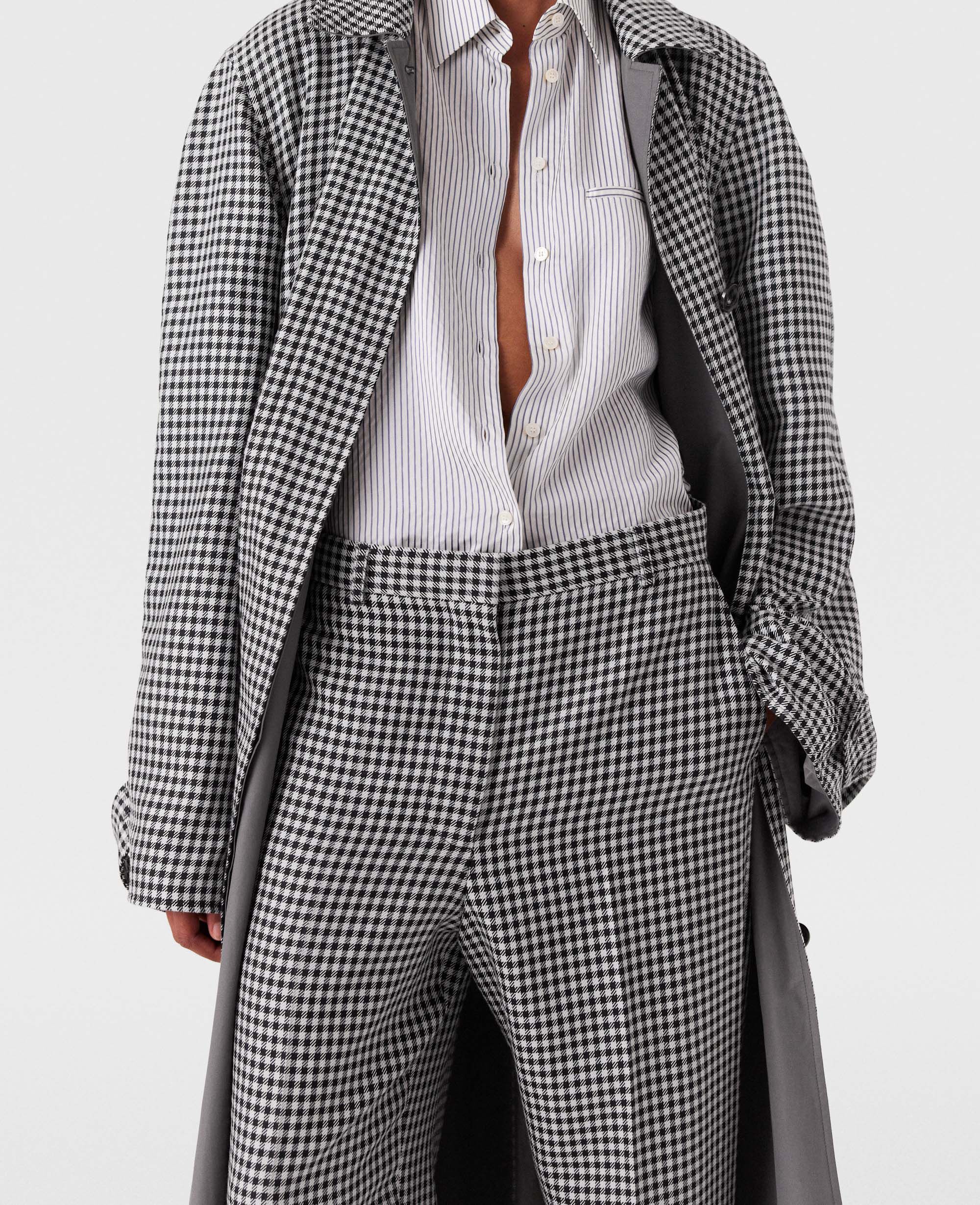 Women Cream and black Low-Rise Check Straight-Leg Pants
