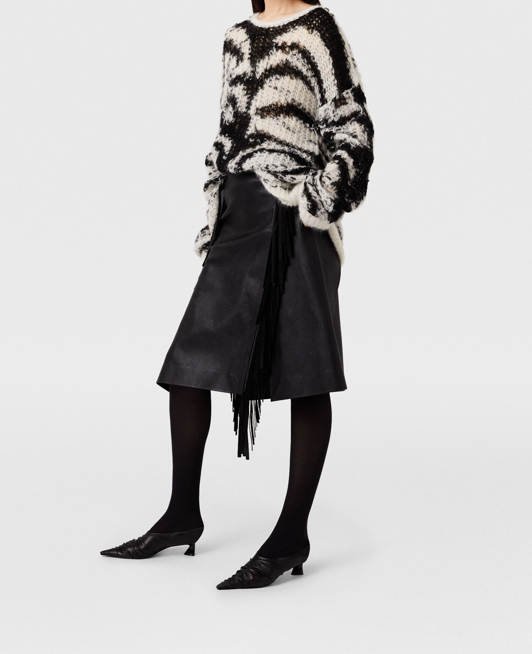 【Stella McCartney】アルターマット ミディスカート Women ミッドナイトブラック フリンジ アルターマット ミディ