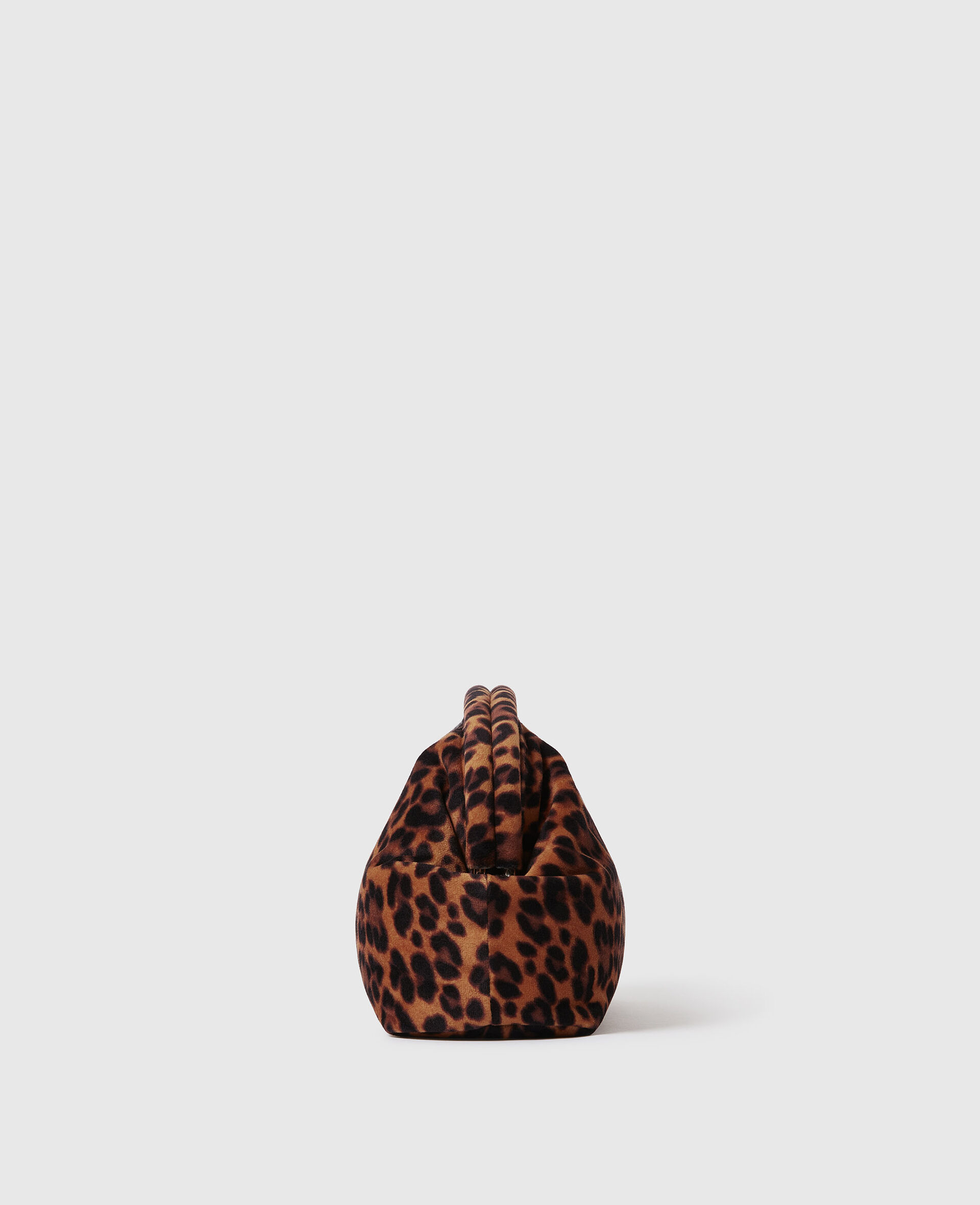 Falabella Padded Clutch - Model image