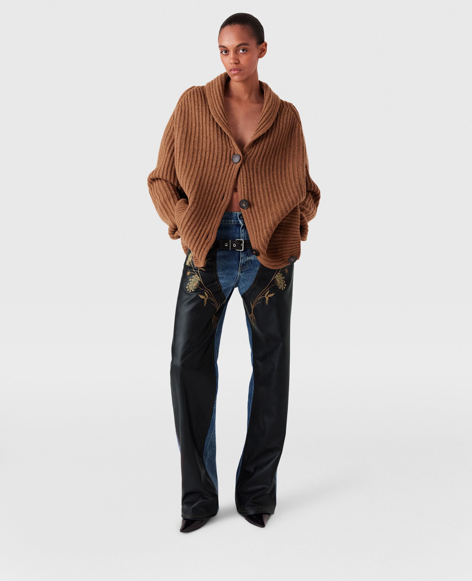 Cardigan Oversize a Coste con Scollo a V -Marrone-large image number 5