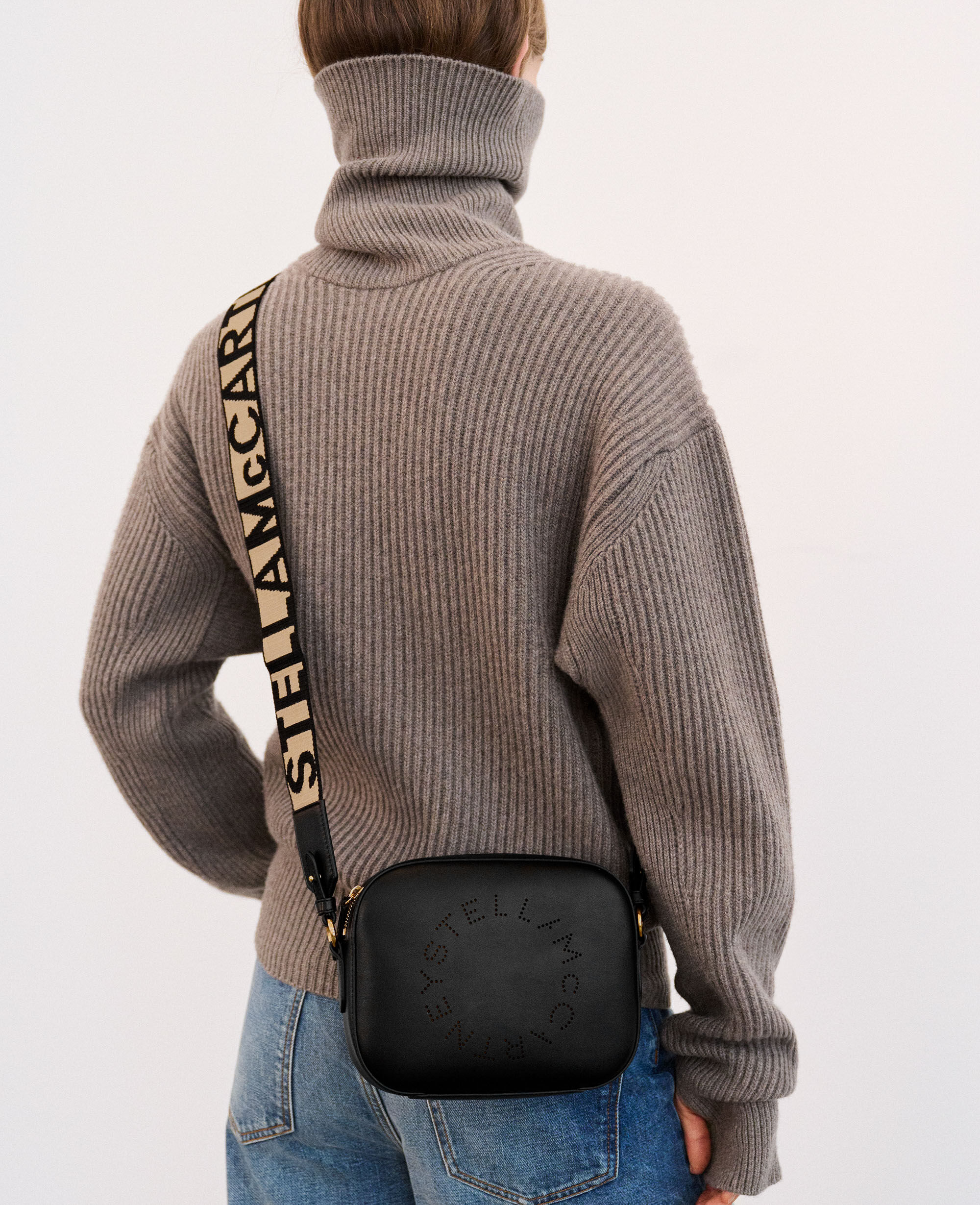 Women Black Logo Crossbody Camera Bag | Stella McCartney US