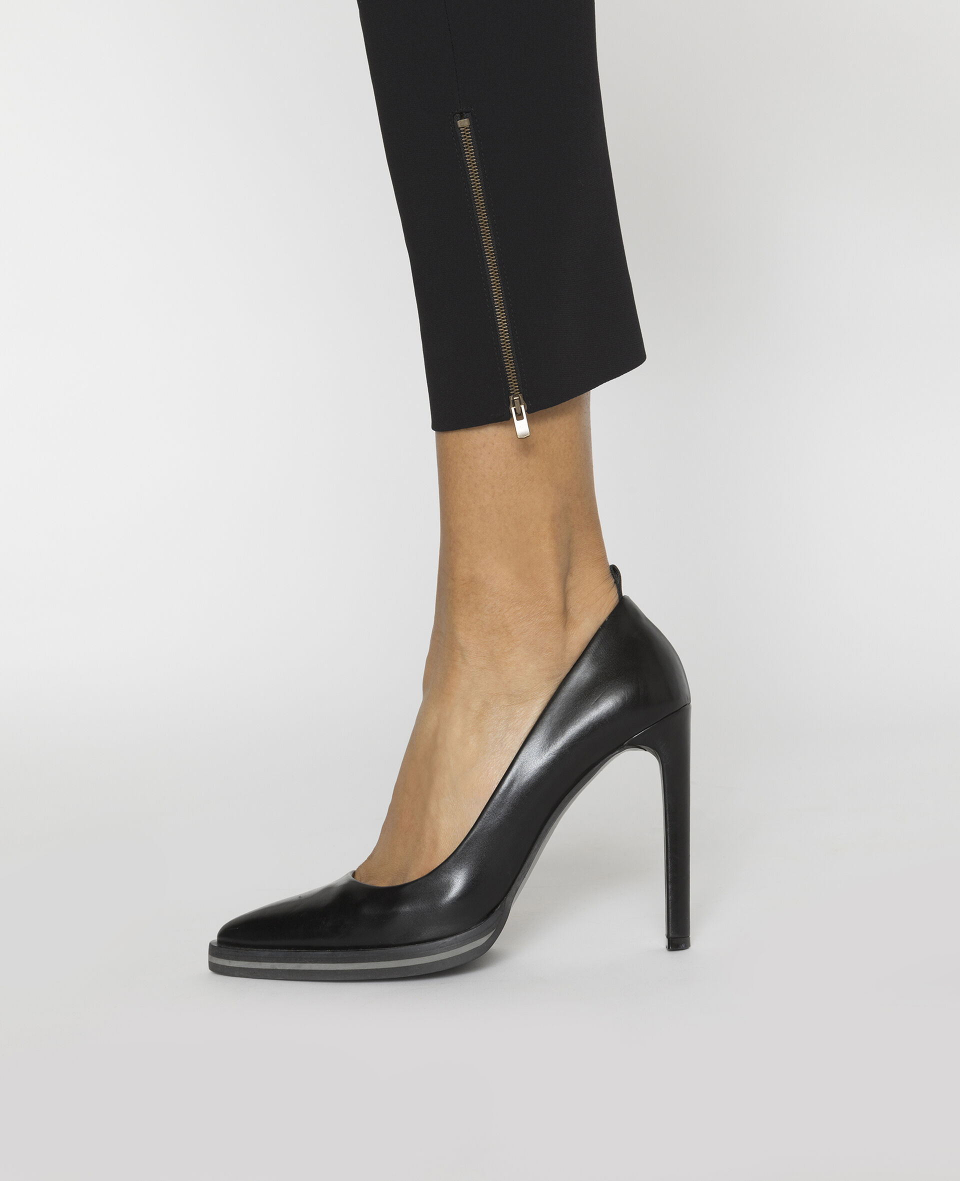 Hose Tamara-Rose-large image number 1