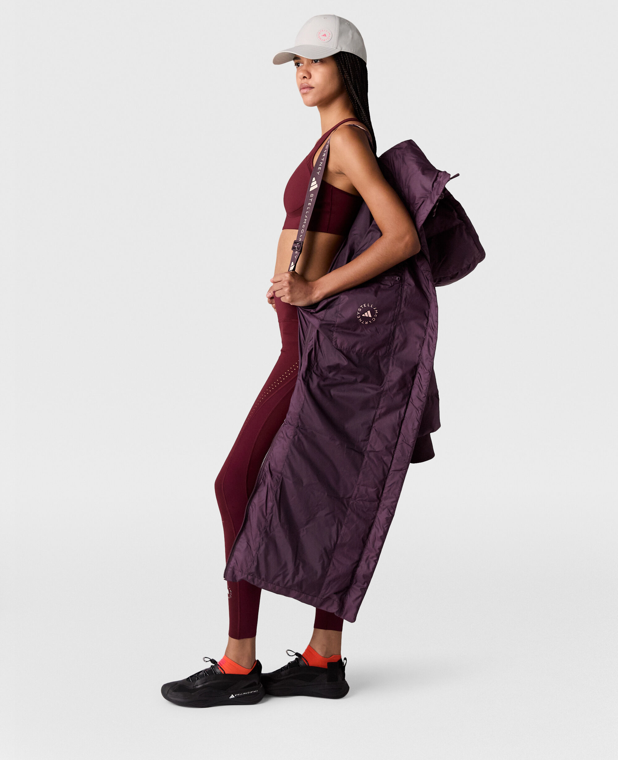 Women ミネラル レッド TrueCasuals ロング パデッドコート