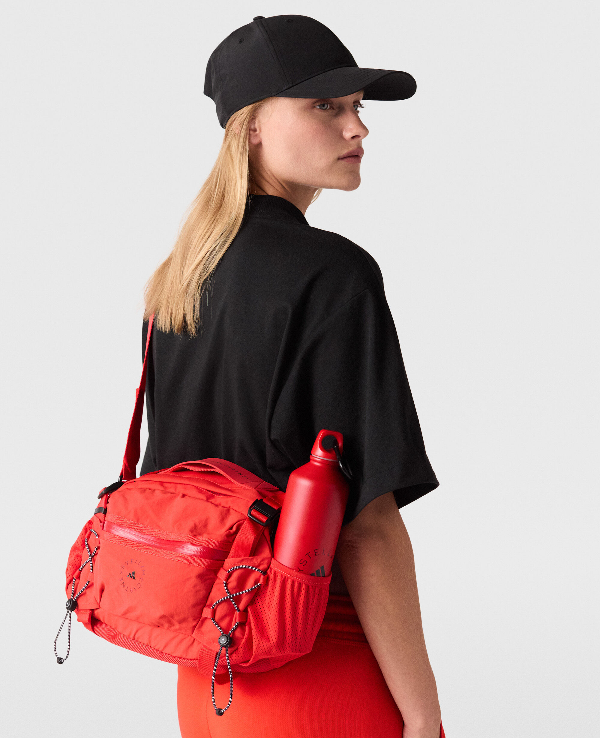 Women Active Red/Black Logo Multisport Bag | Stella McCartney US