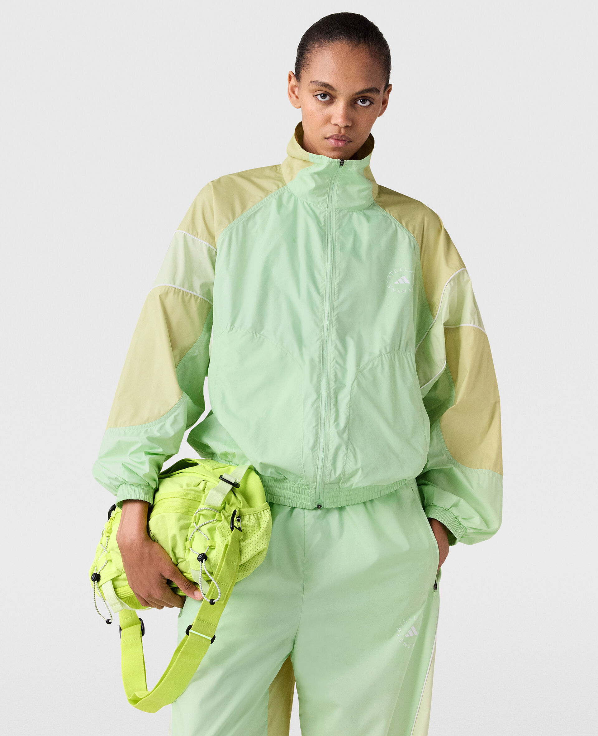 Veste de survetement tissee TrueLife -Vert-model