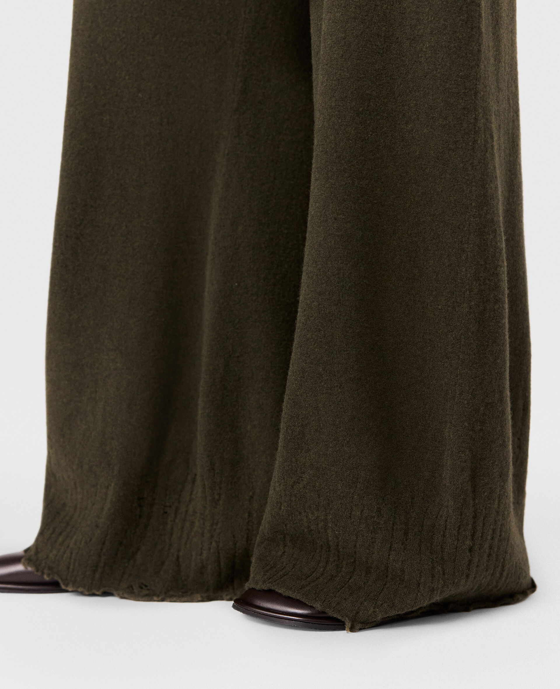 Pantalon droit en maille-Vert-model