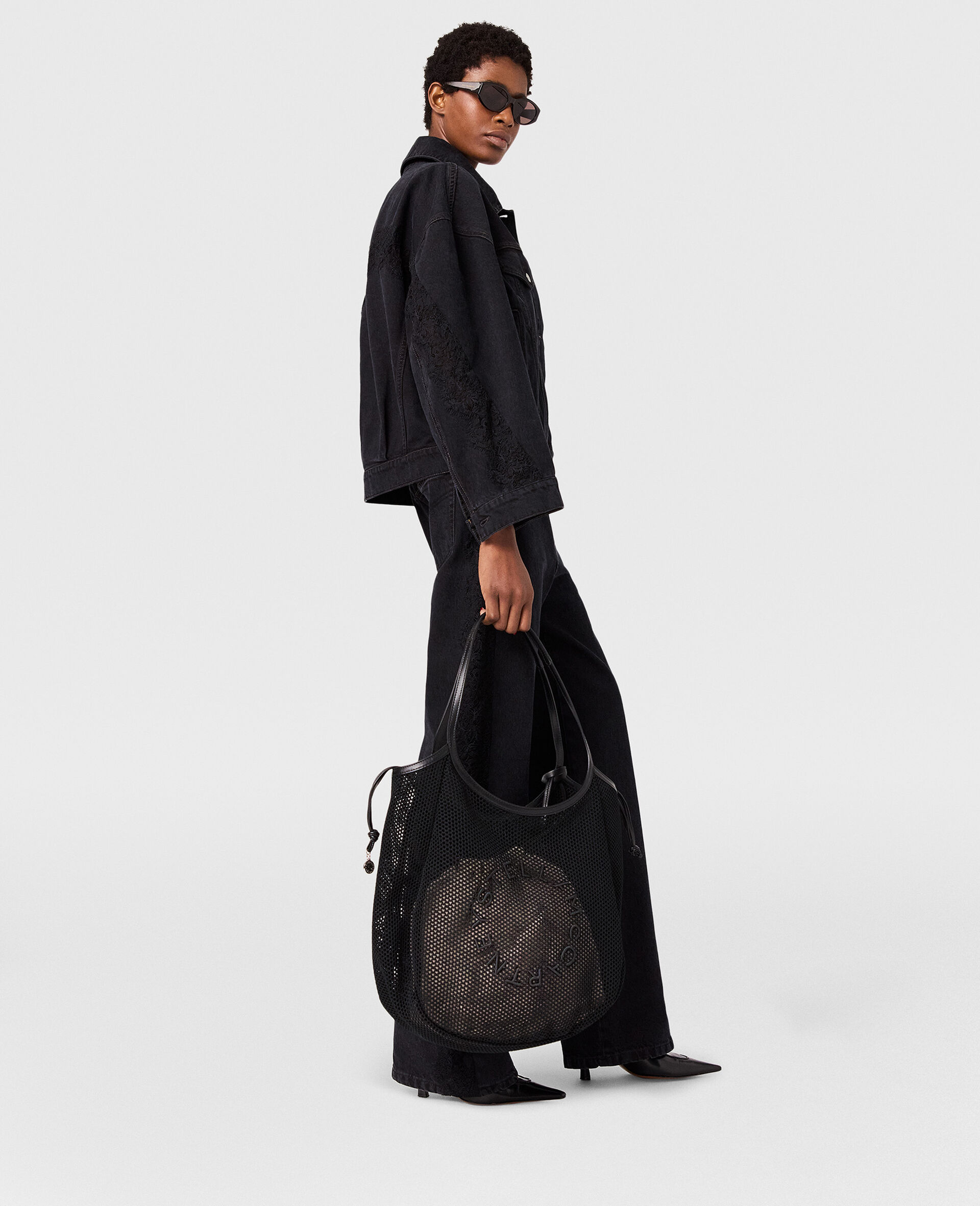 蕾丝嵌饰饰片牛仔夹克-黑色-large 蕾丝嵌饰饰片牛仔夹克-黑色-large image number 2