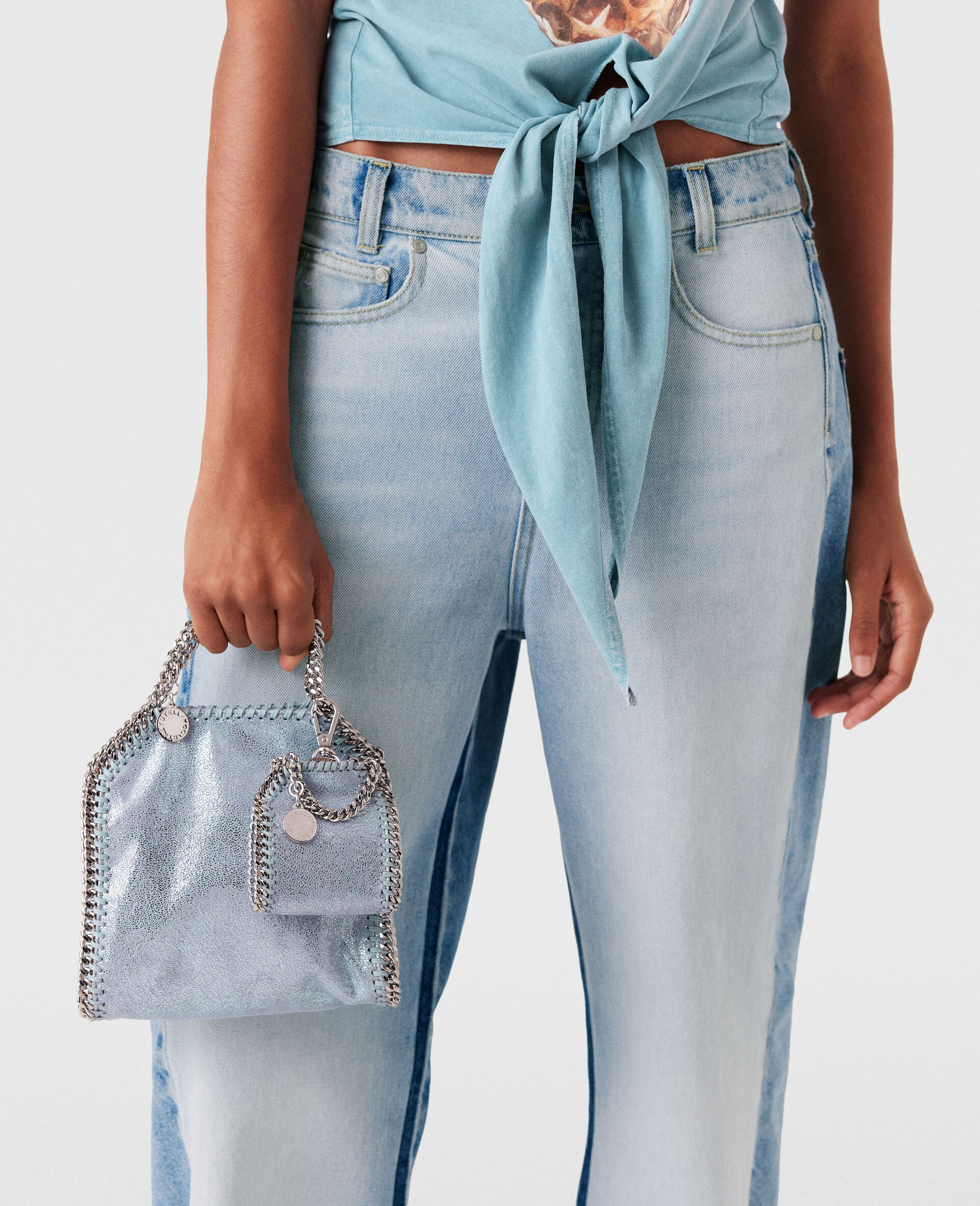 Falabella AirPods耳机盒钥匙环-蓝色-medium