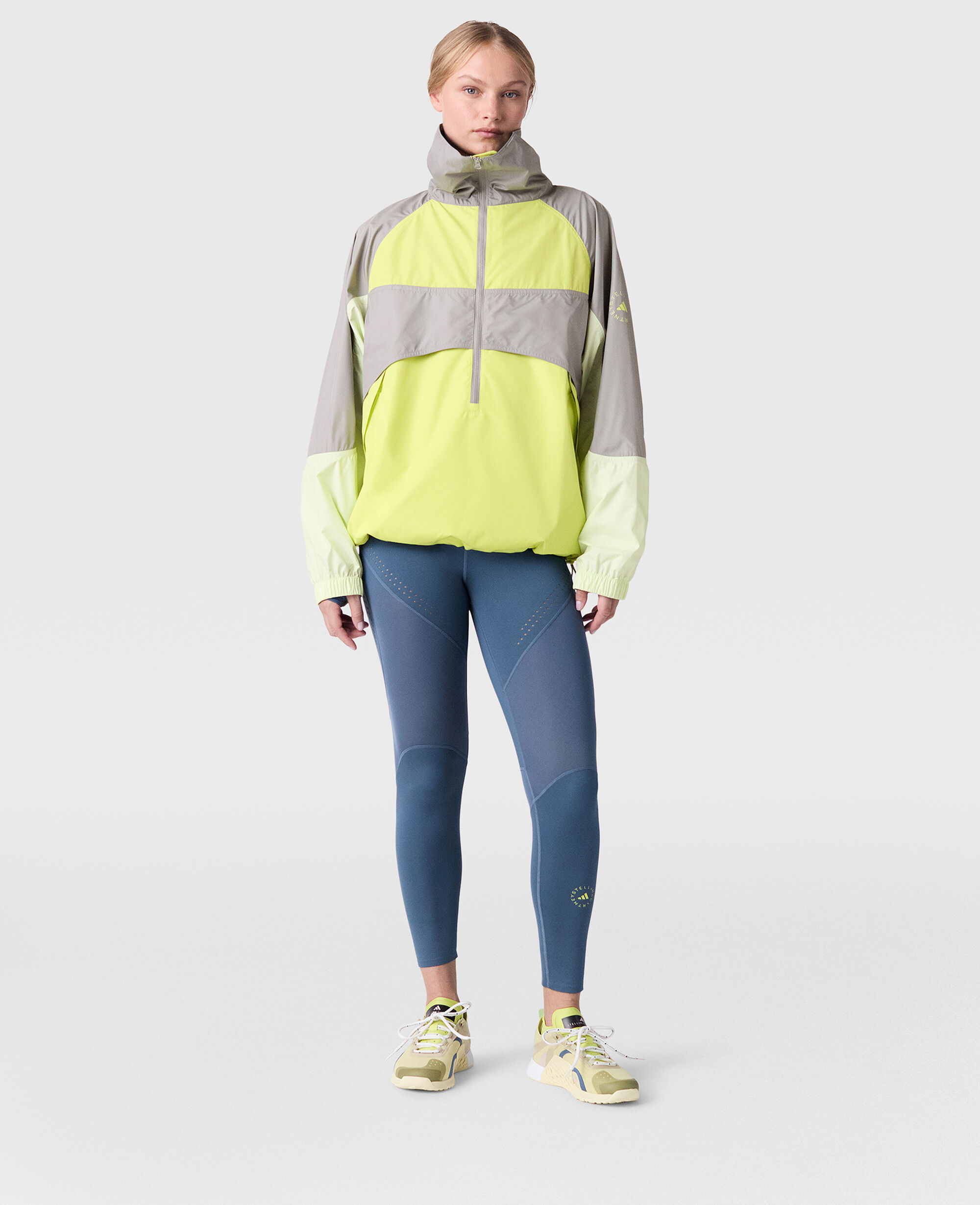 ジャケット STELLA MCCARTNEY Women Jackets 680122 3EU4701506 Green adidas Women's Lifestyle by Stella McCartney Sportswear