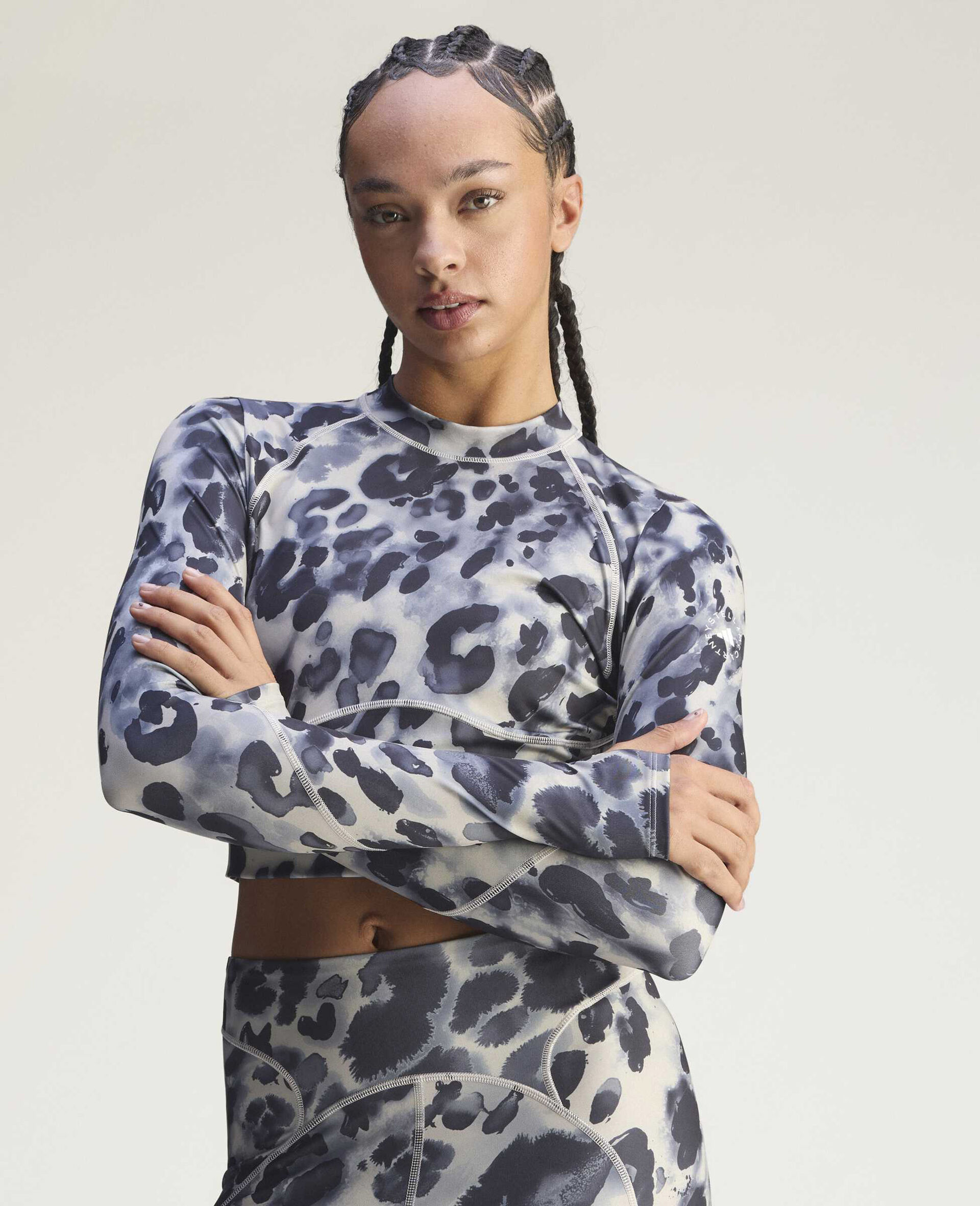 TruePurpose Trainings-Crop-Top mit Leoparden-Print-Bunt-large image number 4