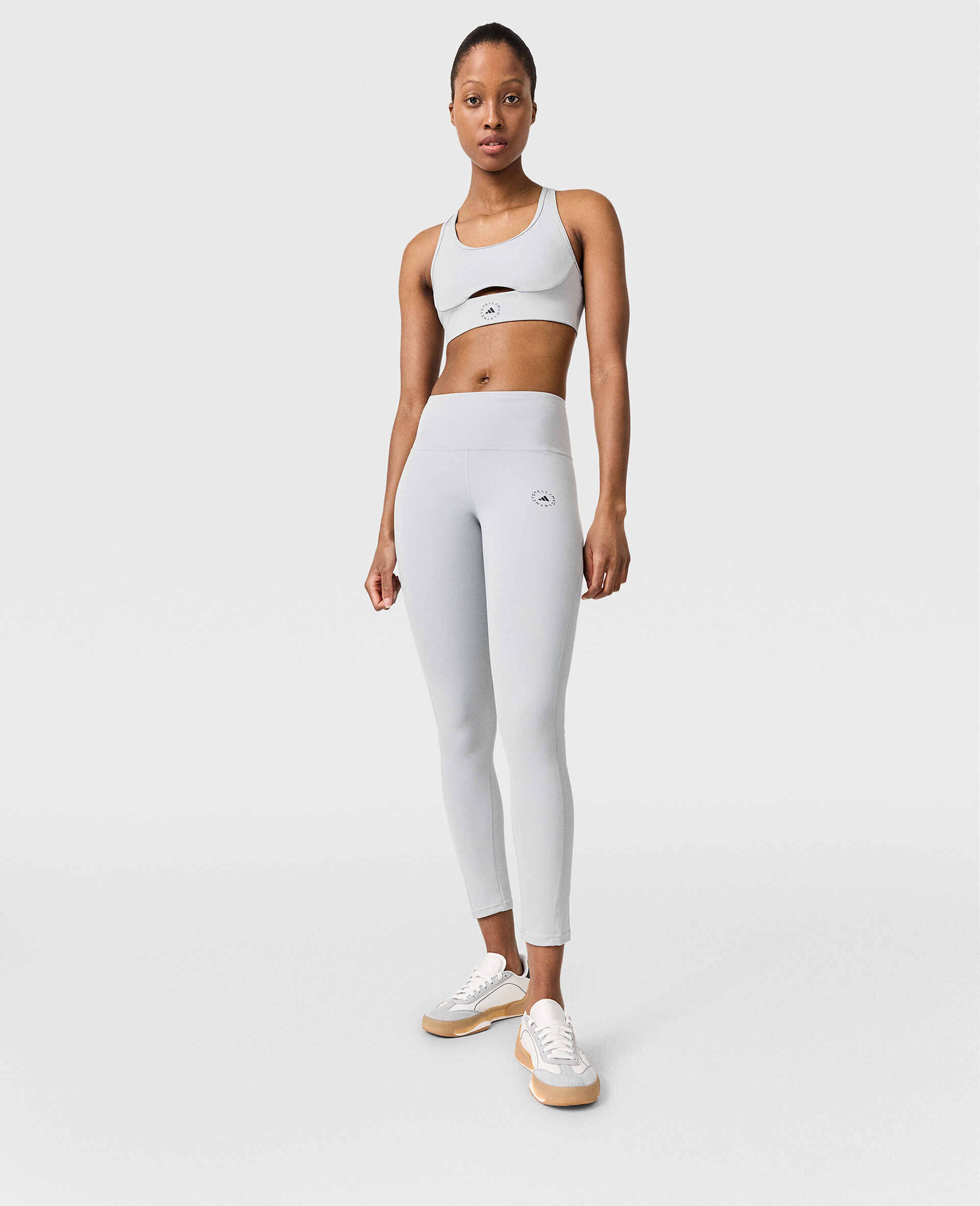 TrueStrength Yoga 7/8 Leggings-Grey-model