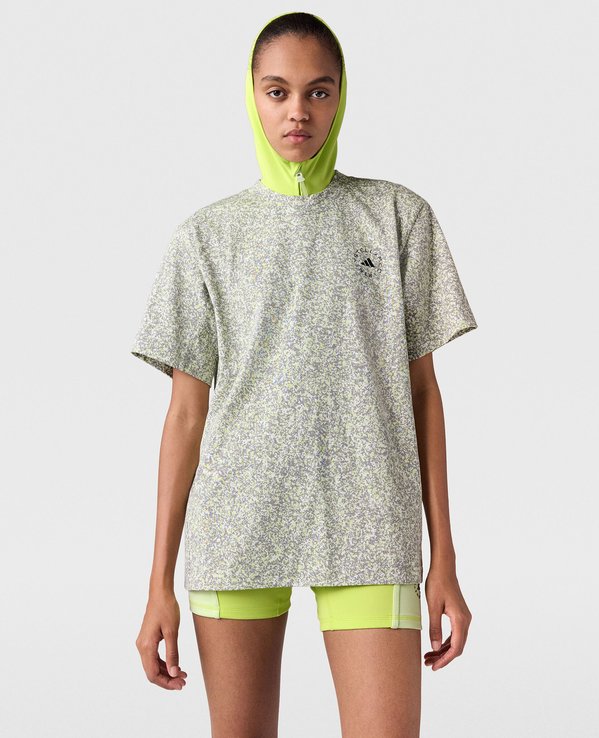 TrueLife Oversized T-Shirt-Grey-model