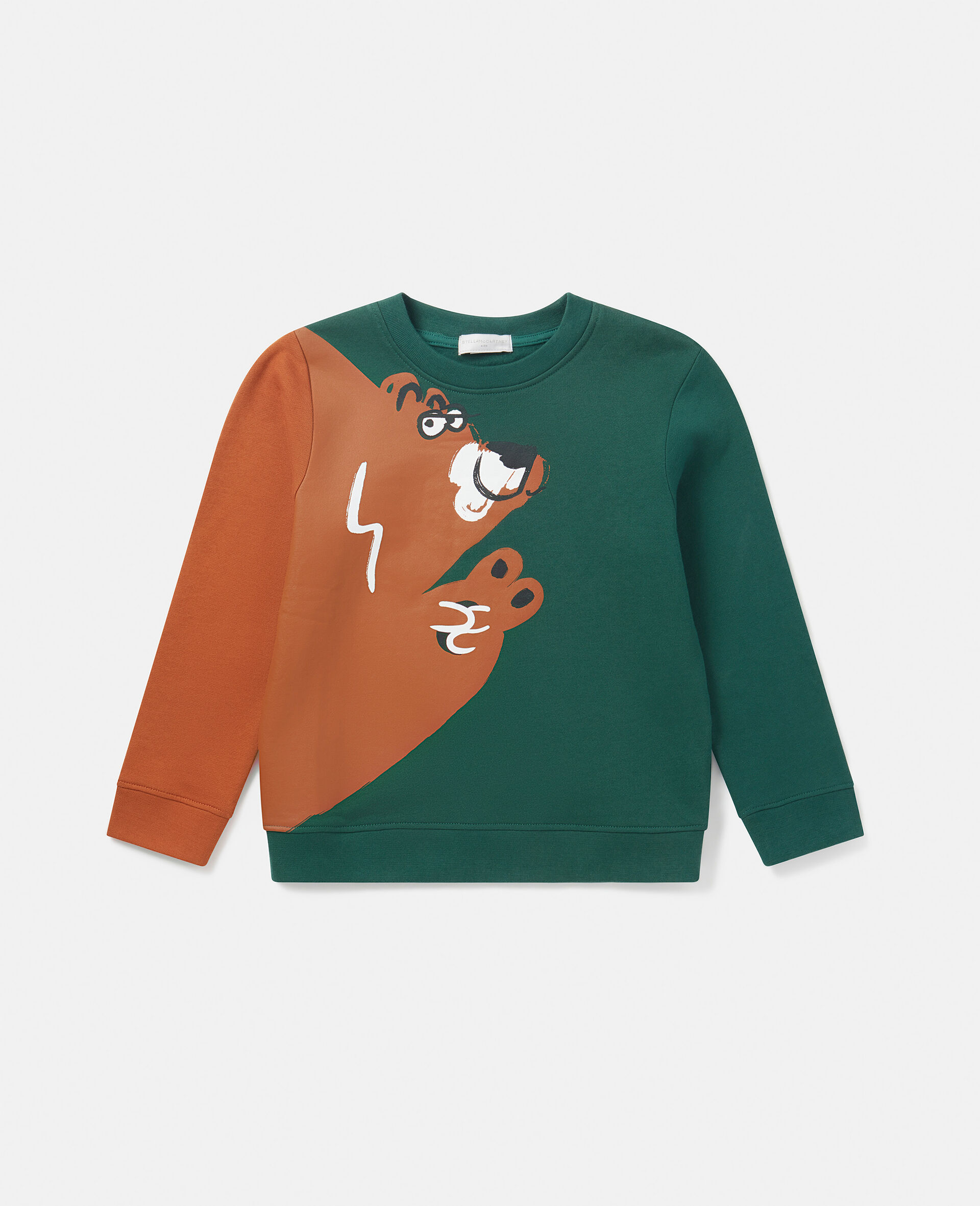 Grizzly Bear Motif Long Sleeve T-Shirt-Green-model Grizzly Bear Motif Long Sleeve T-Shirt-Green-model