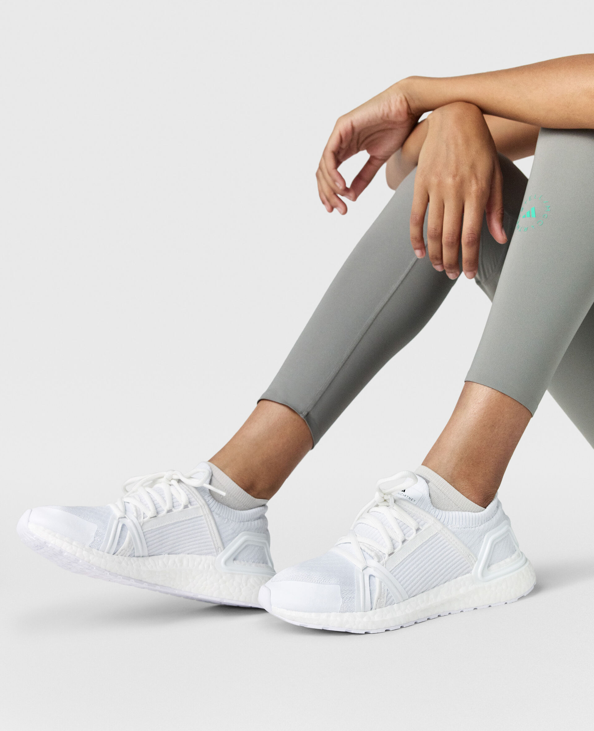Baskets de running UltraBOOST DNA-Blanc-large image number 1