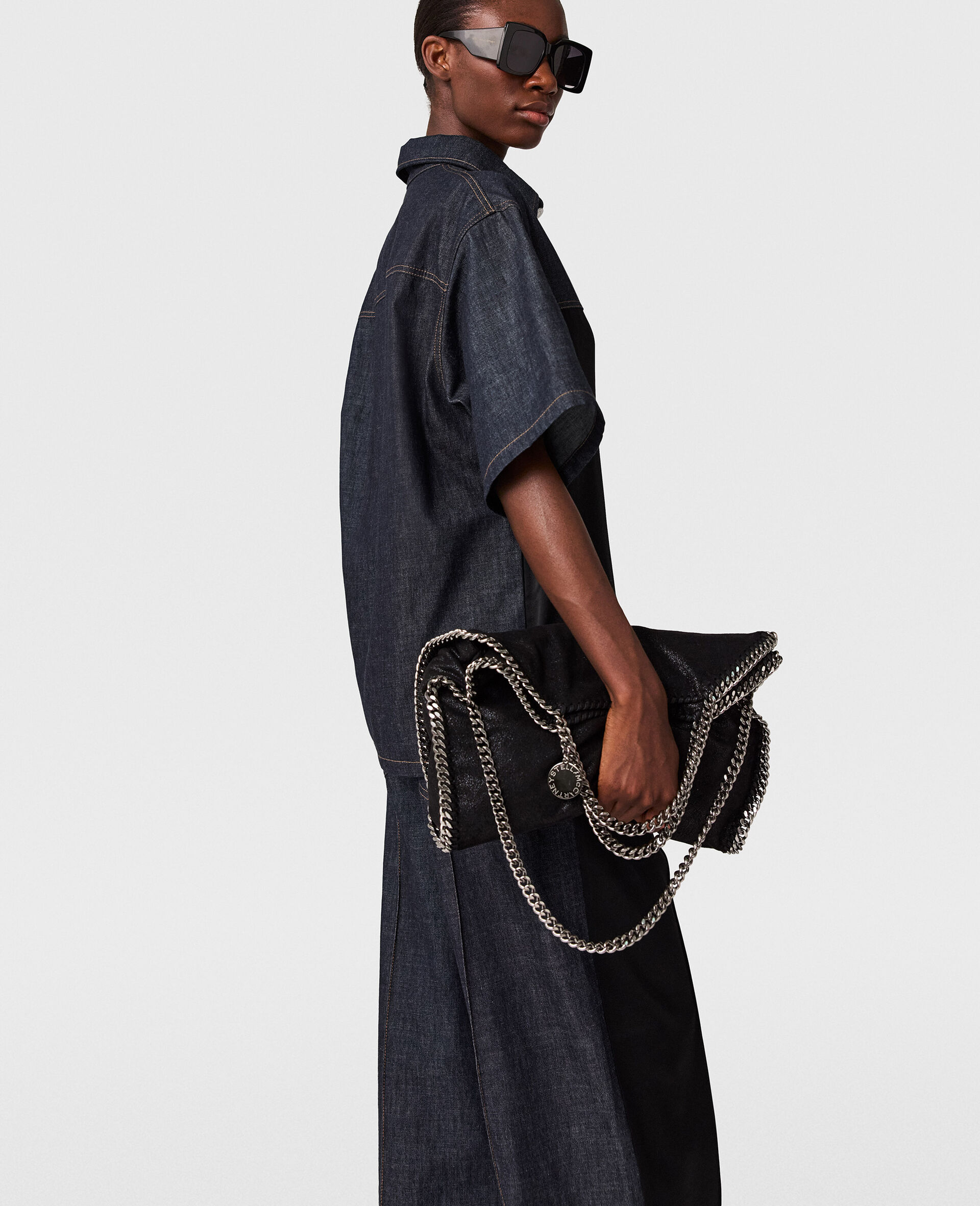 Satin Panel Short-Sleeve Denim Shirt -Blue-large image number 2