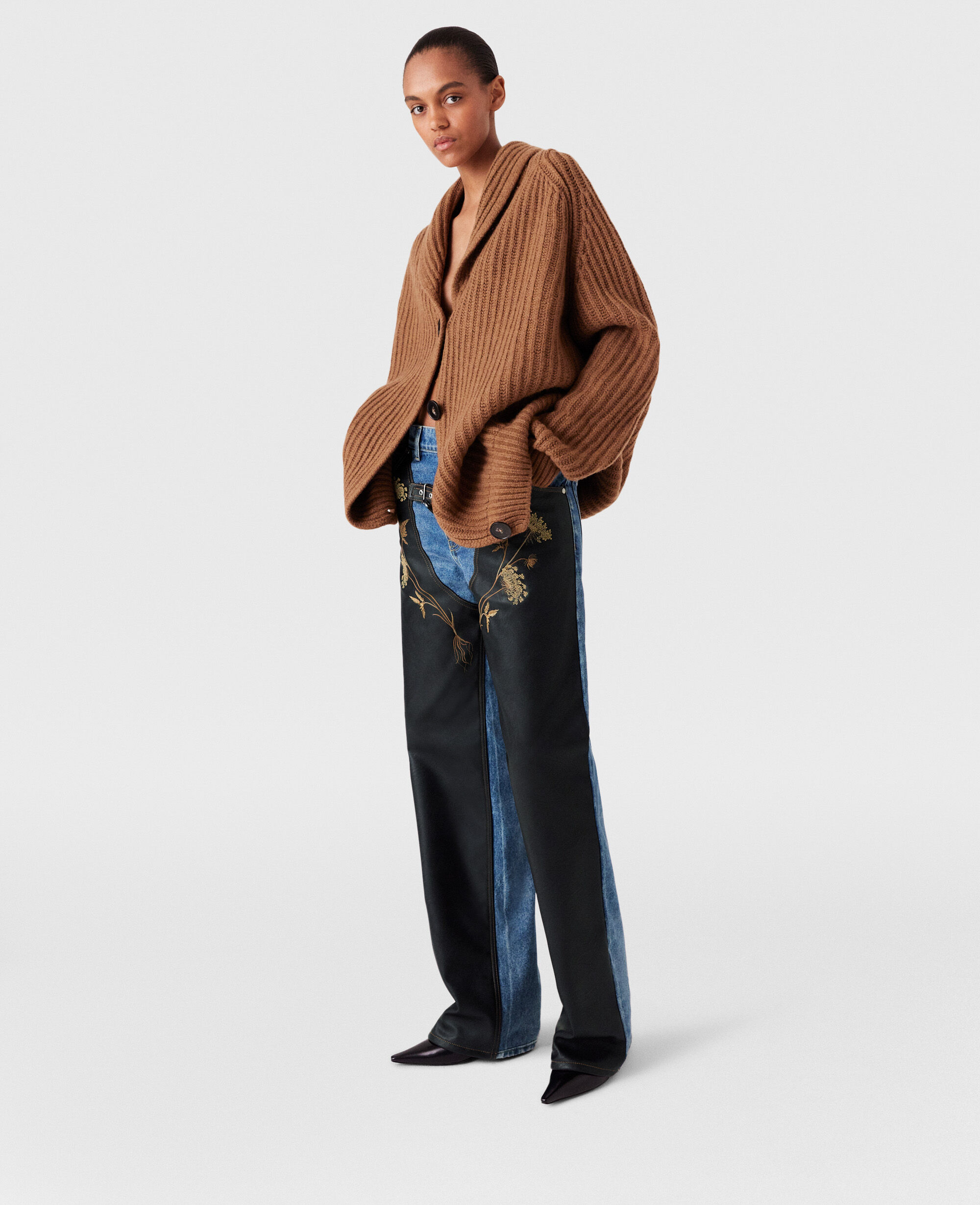 Women Blue Chaps Embroidered Straight-Leg Jeans | Stella