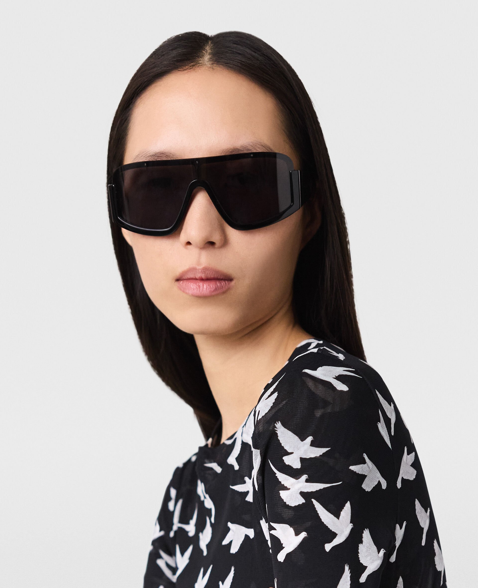 Chunky Straight-Edge Sunglasses-Black-large Chunky Straight-Edge Sunglasses-Black-large image number 3