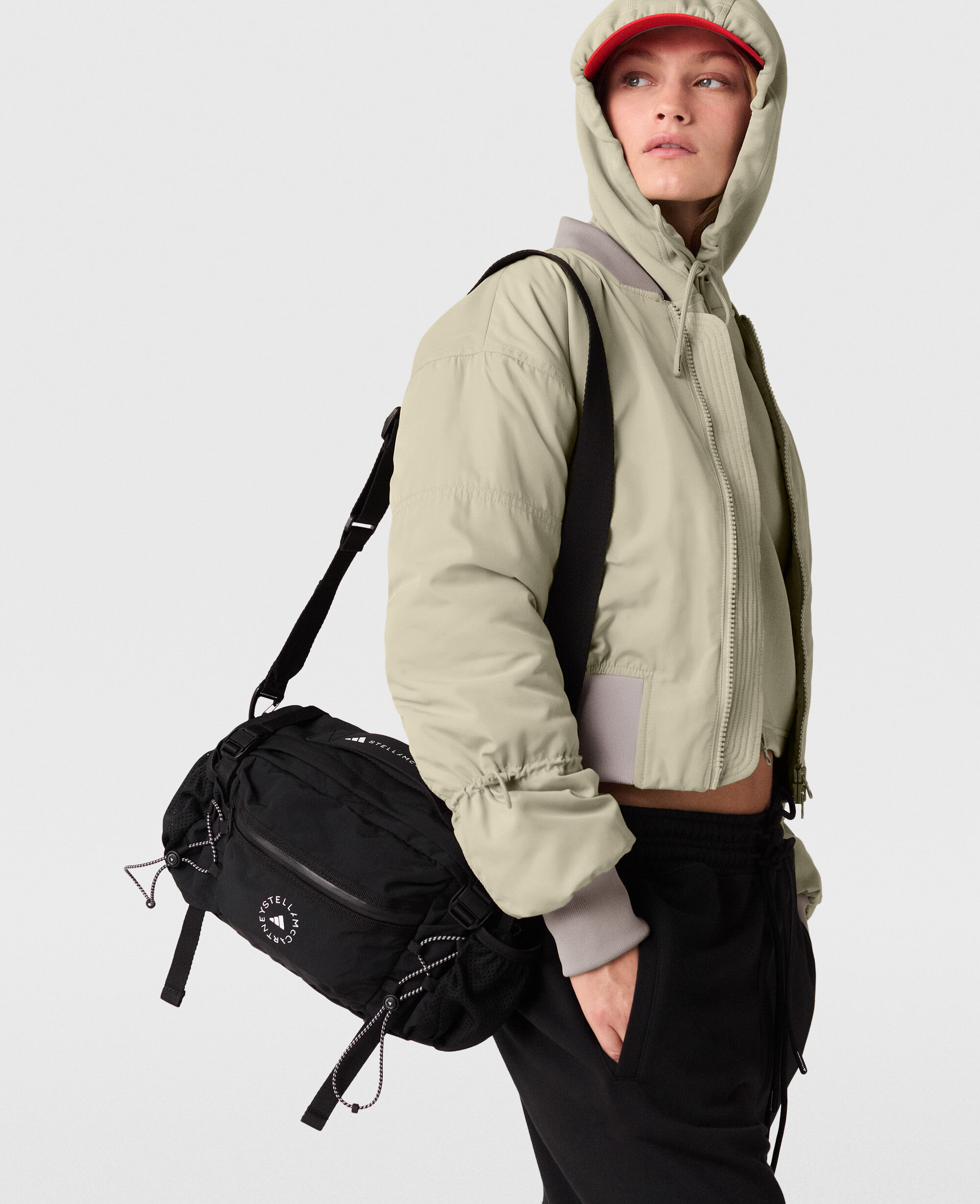 【全品送料無料】 Bag Multisport Logo Black Women | US McCartney Stella バッグ
