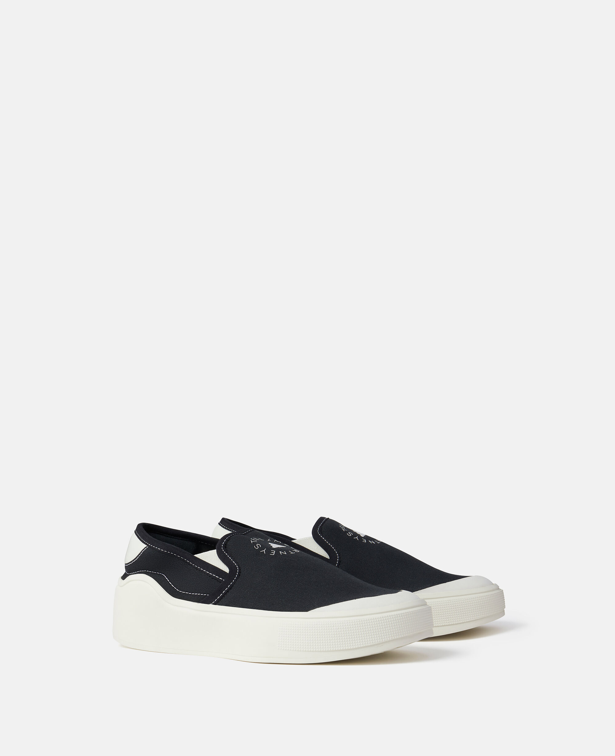 Women Core Black/Off White Court Slip-On Trainers | Stella