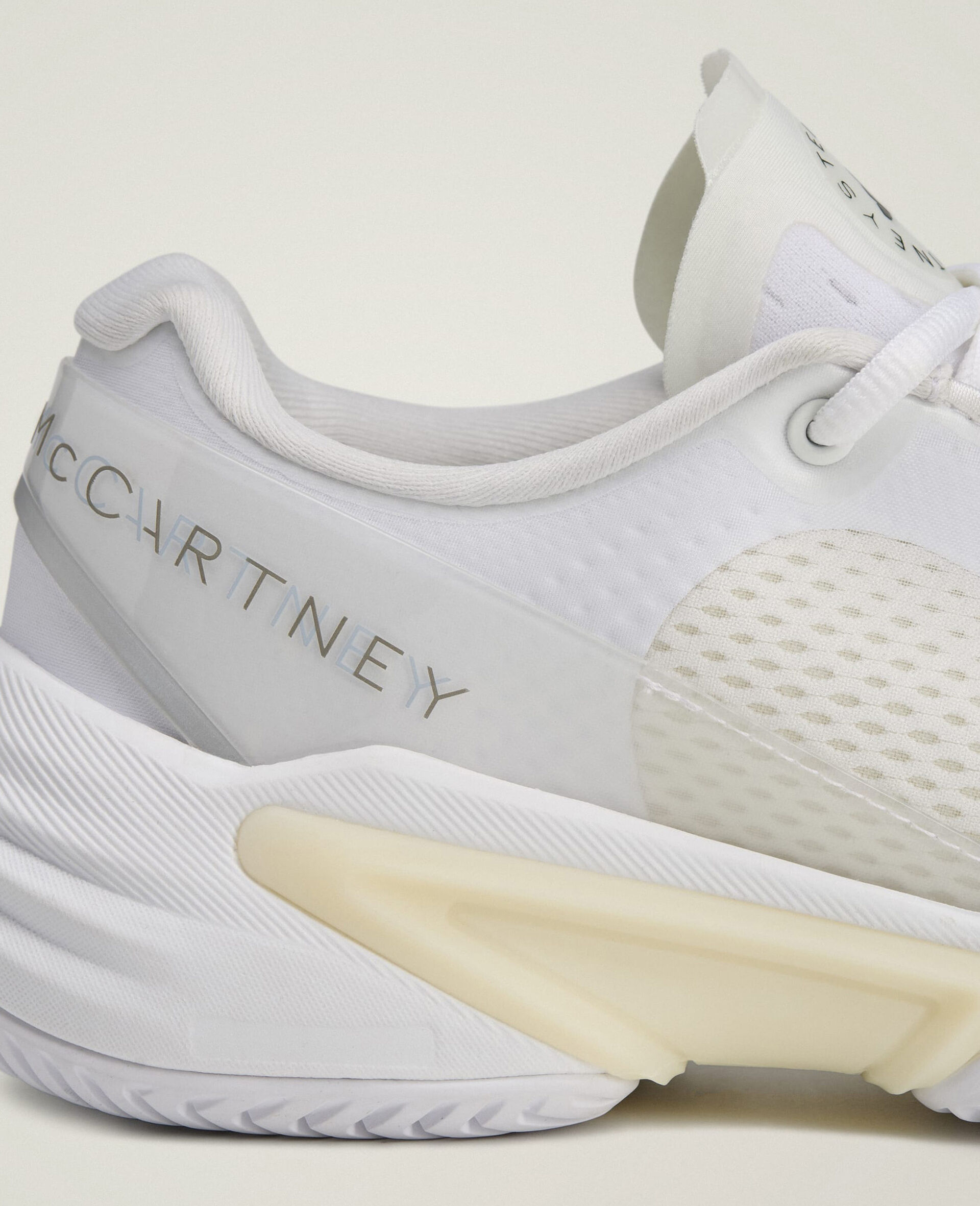 Barricade Tennis Trainers-White-large image number 6