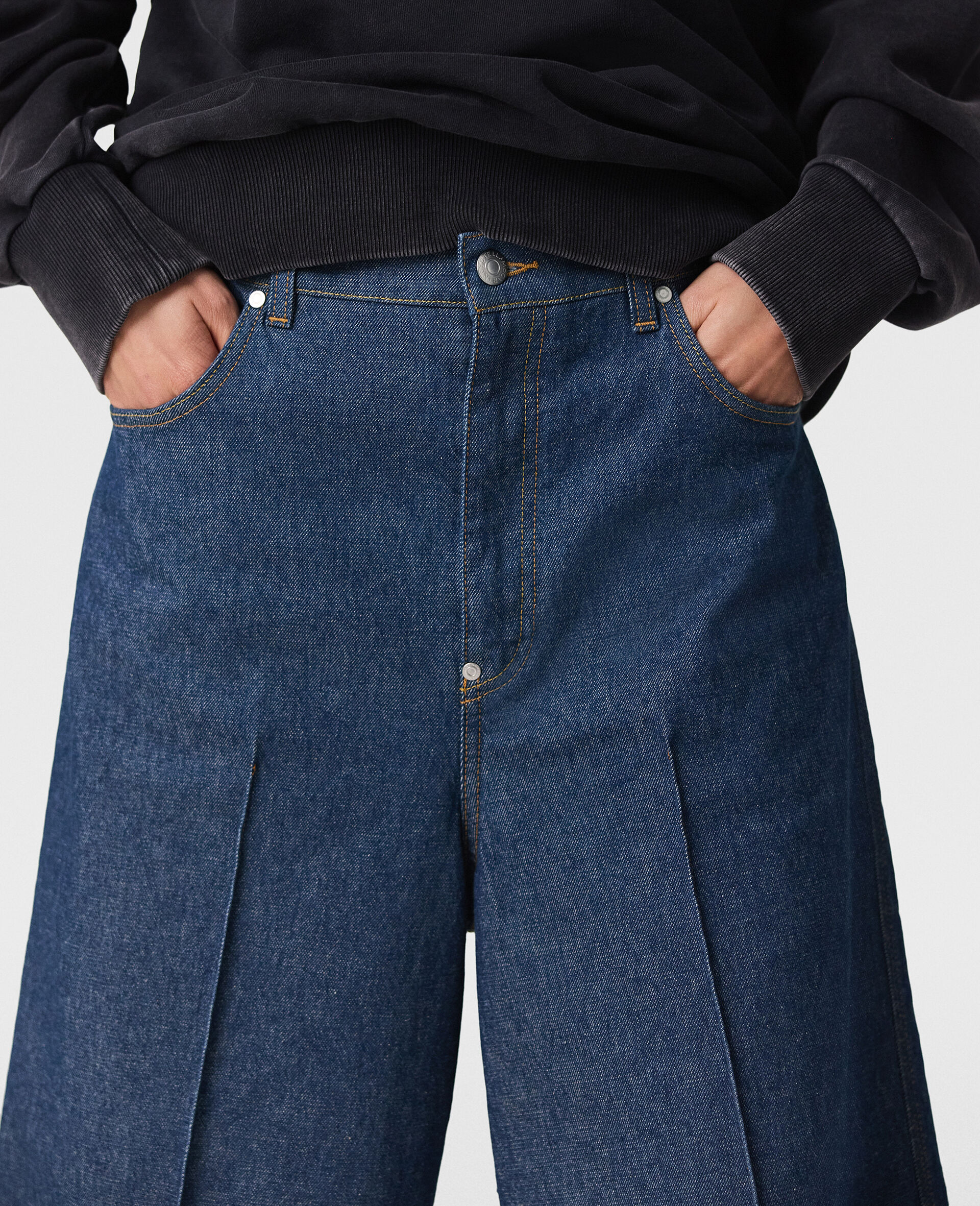 Center-Pleat Denim Tailored Shorts-Blue-large image number 2