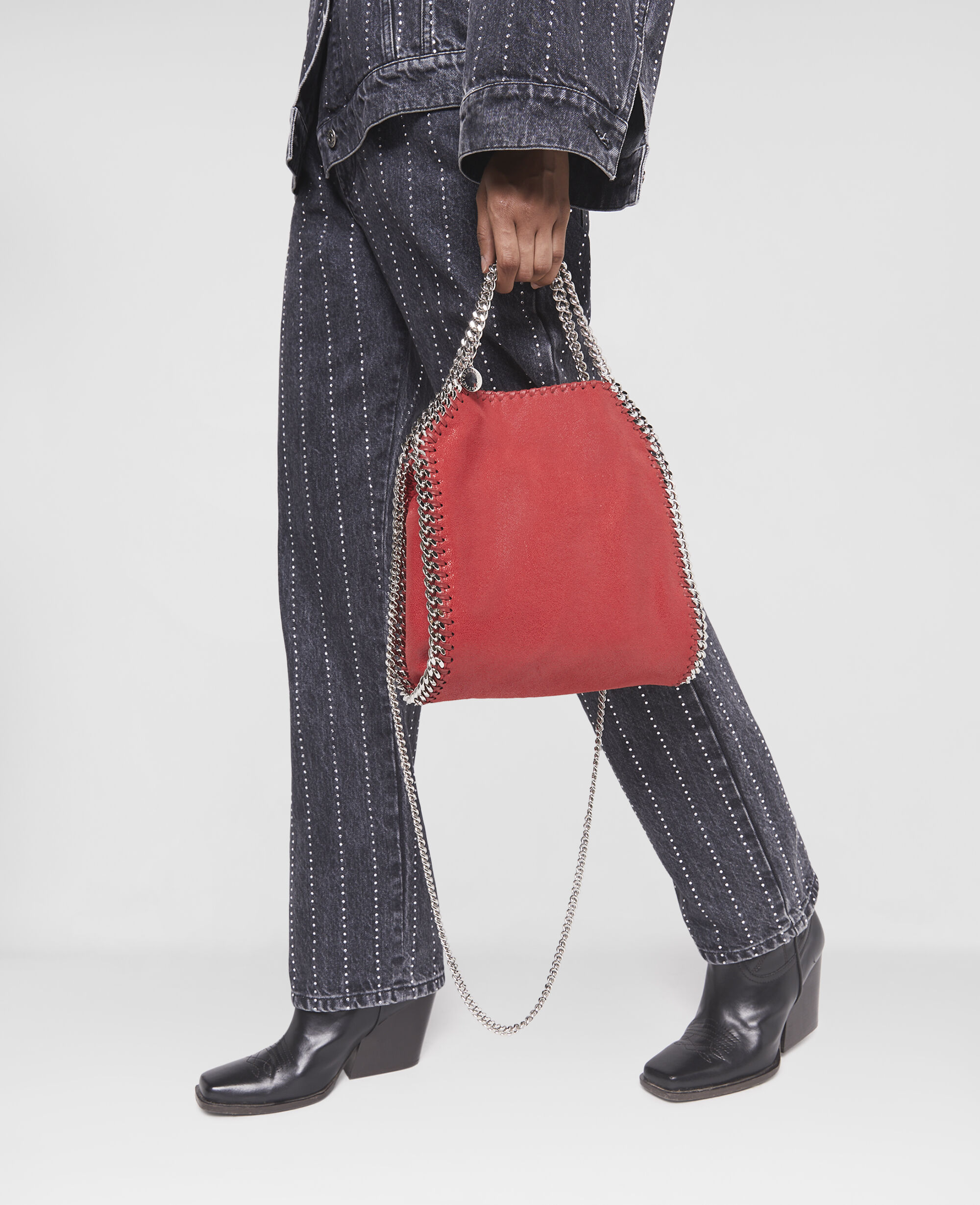 Save 61% Womens Shoulder bags Stella McCartney Shoulder bags Stella McCartney Leather Small Flap Shoulder Bag in Black 