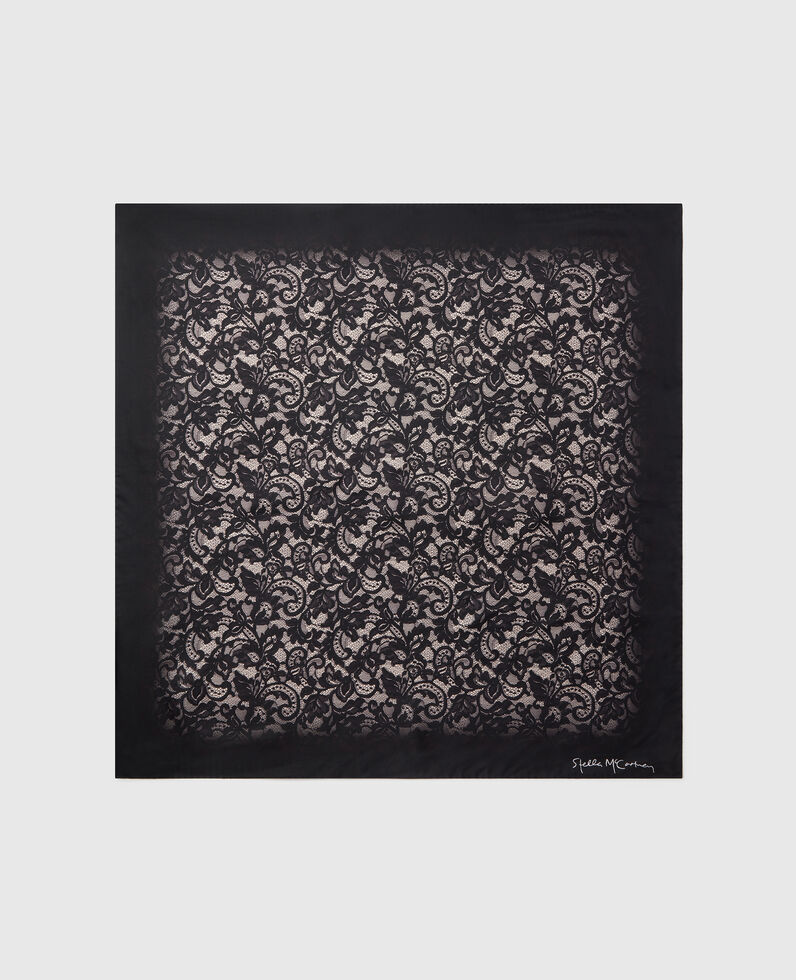 Foulard: un accessorio intramontabile per l'autunno 2025 68 923126aaf7b52114634d100eb78e625fb306a16d 6B00443GS2501000 X