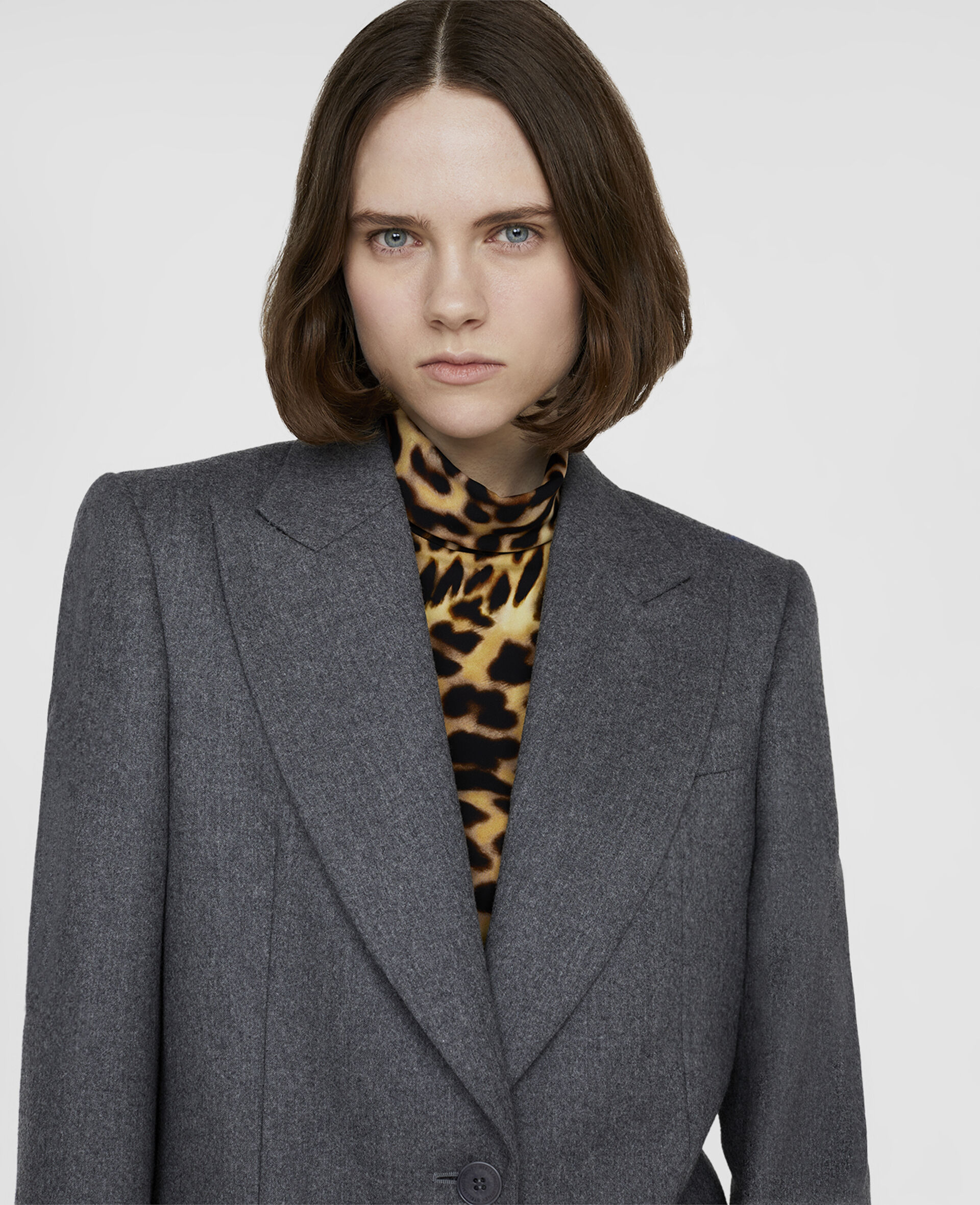 Wool Flannel Single-Breasted Blazer-Grey-large image number 3