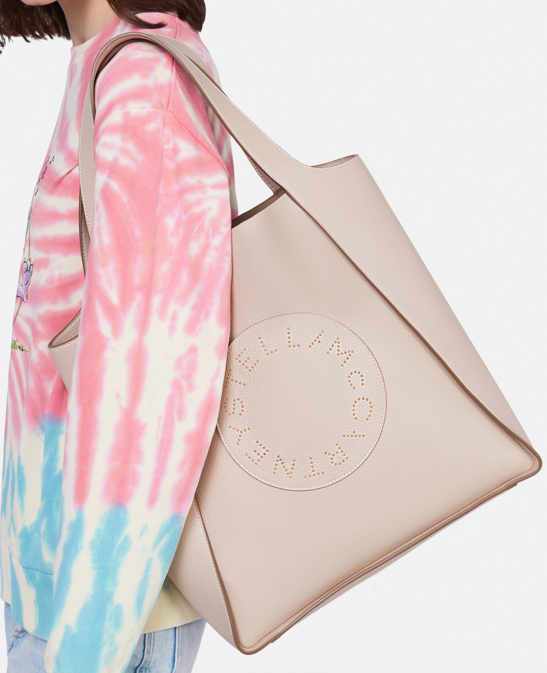 Logo Tote Bag -Cream-model