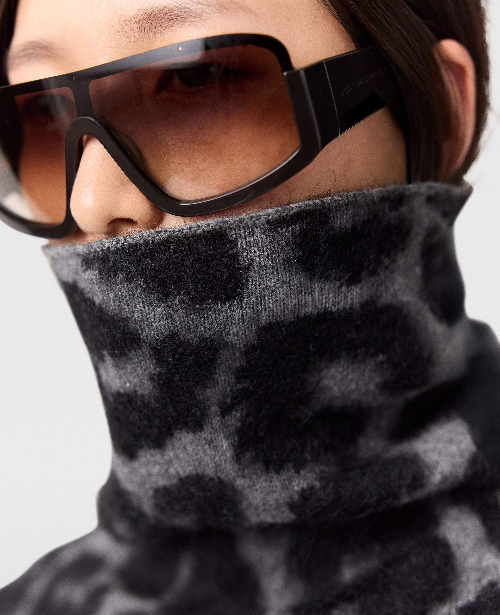 Leopard Jacquard Turtleneck Jumper-Black-large image number 2