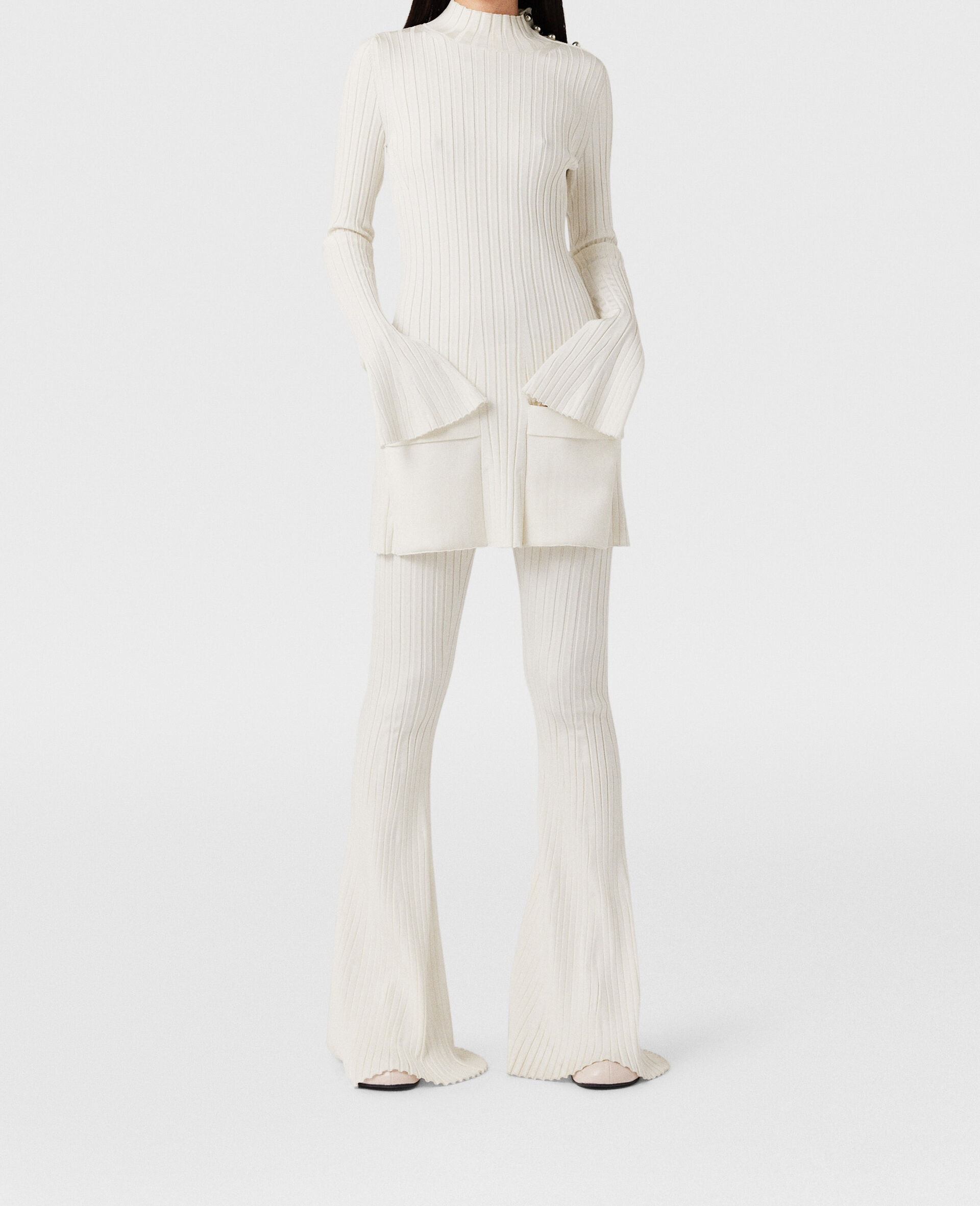 Ribbed Mid-Rise Flared Trousers-White-model