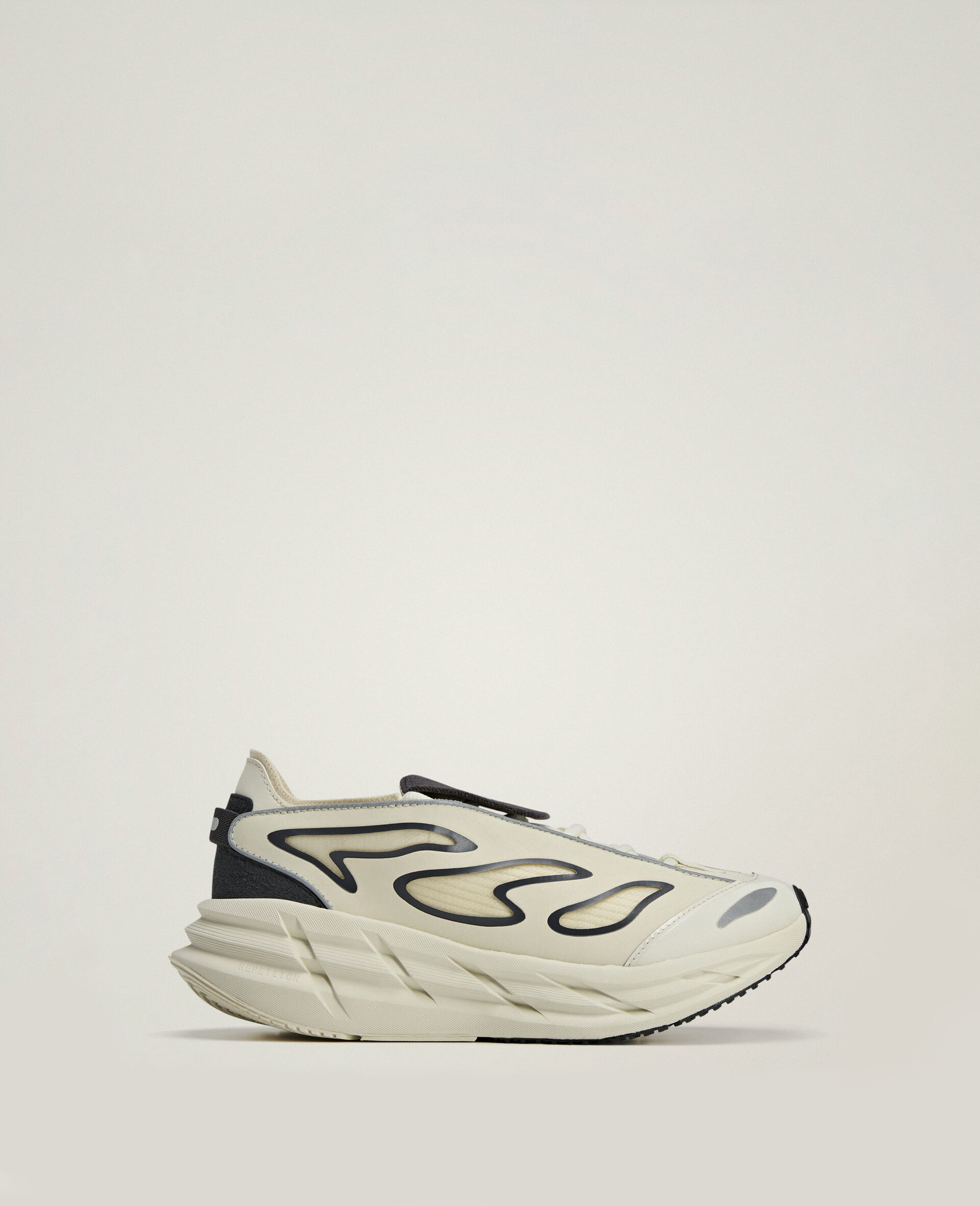 Baskets de running Distance ADISTAR-Beige-medium