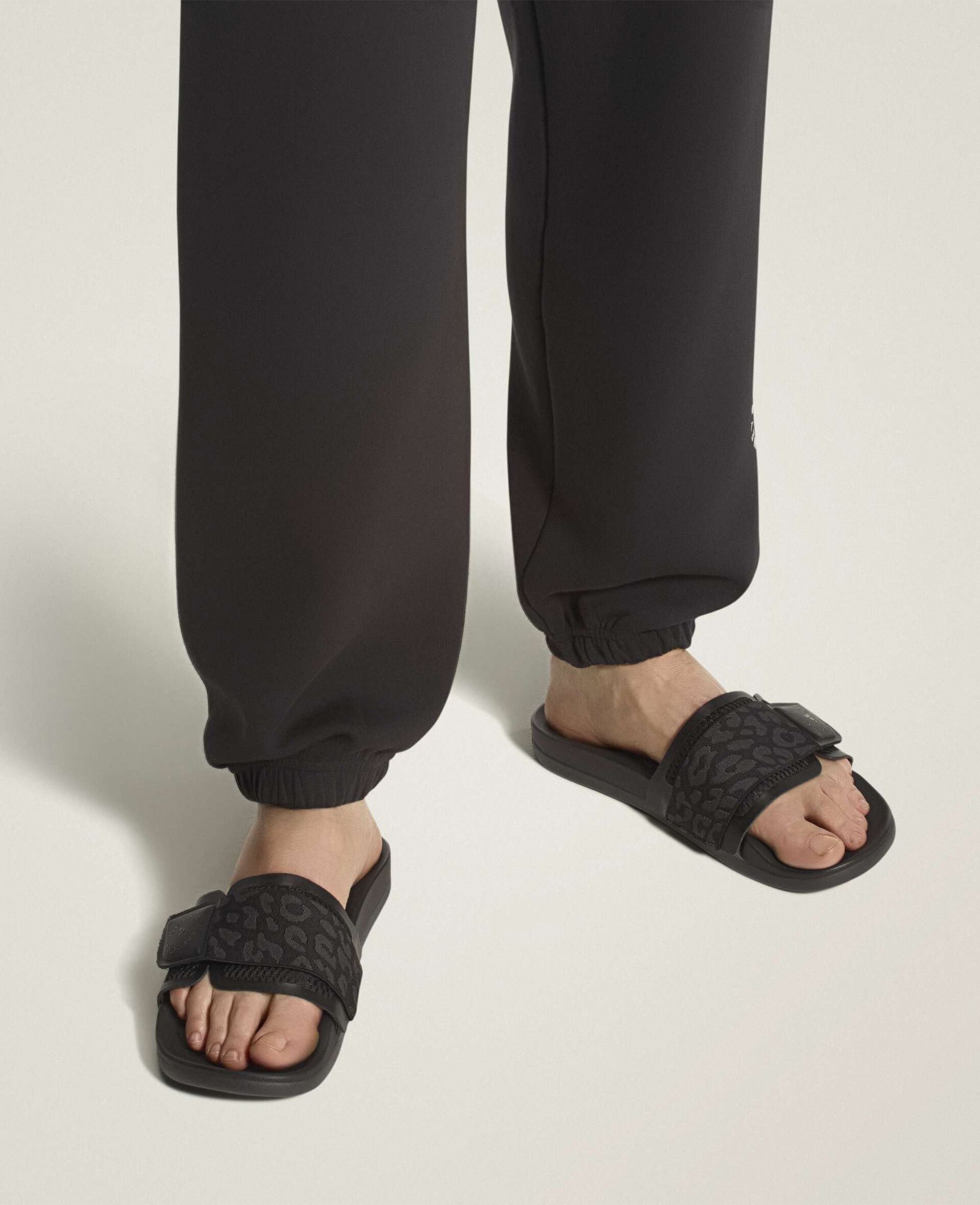 Logo Slides-Black-large image number 1