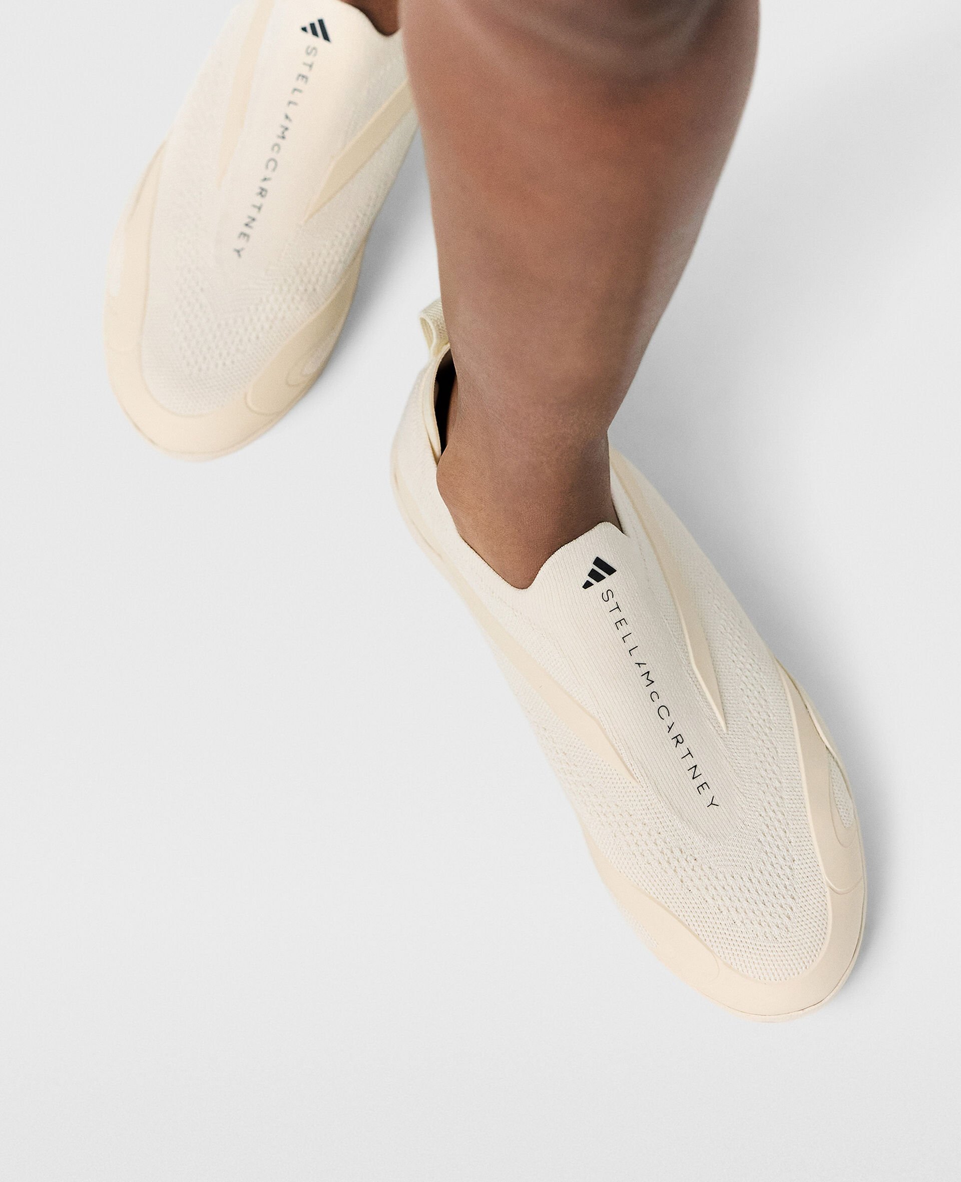 Taekwondo Ballet Trainers-Beige-model