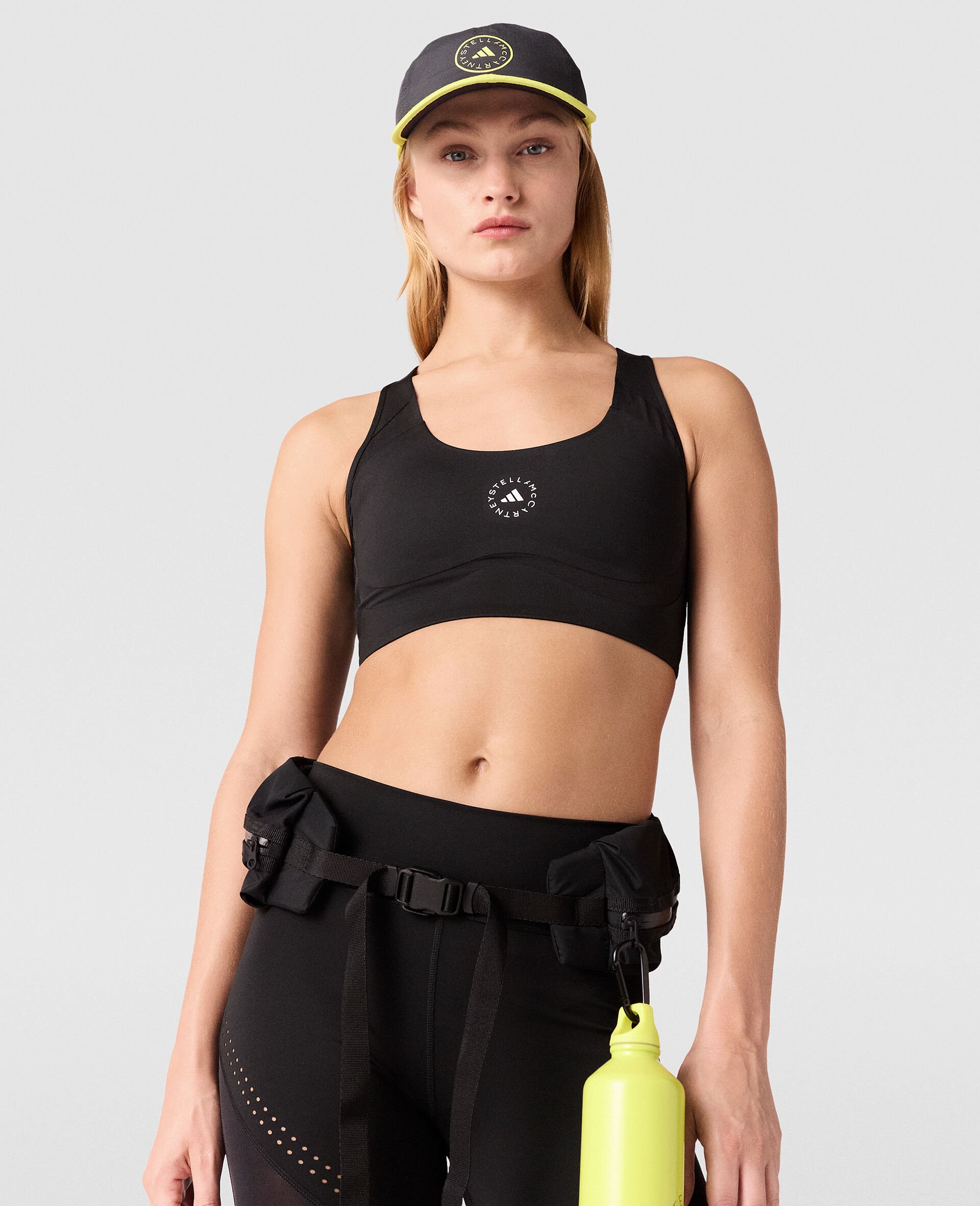 TruePurpose Training Bra-Black-model