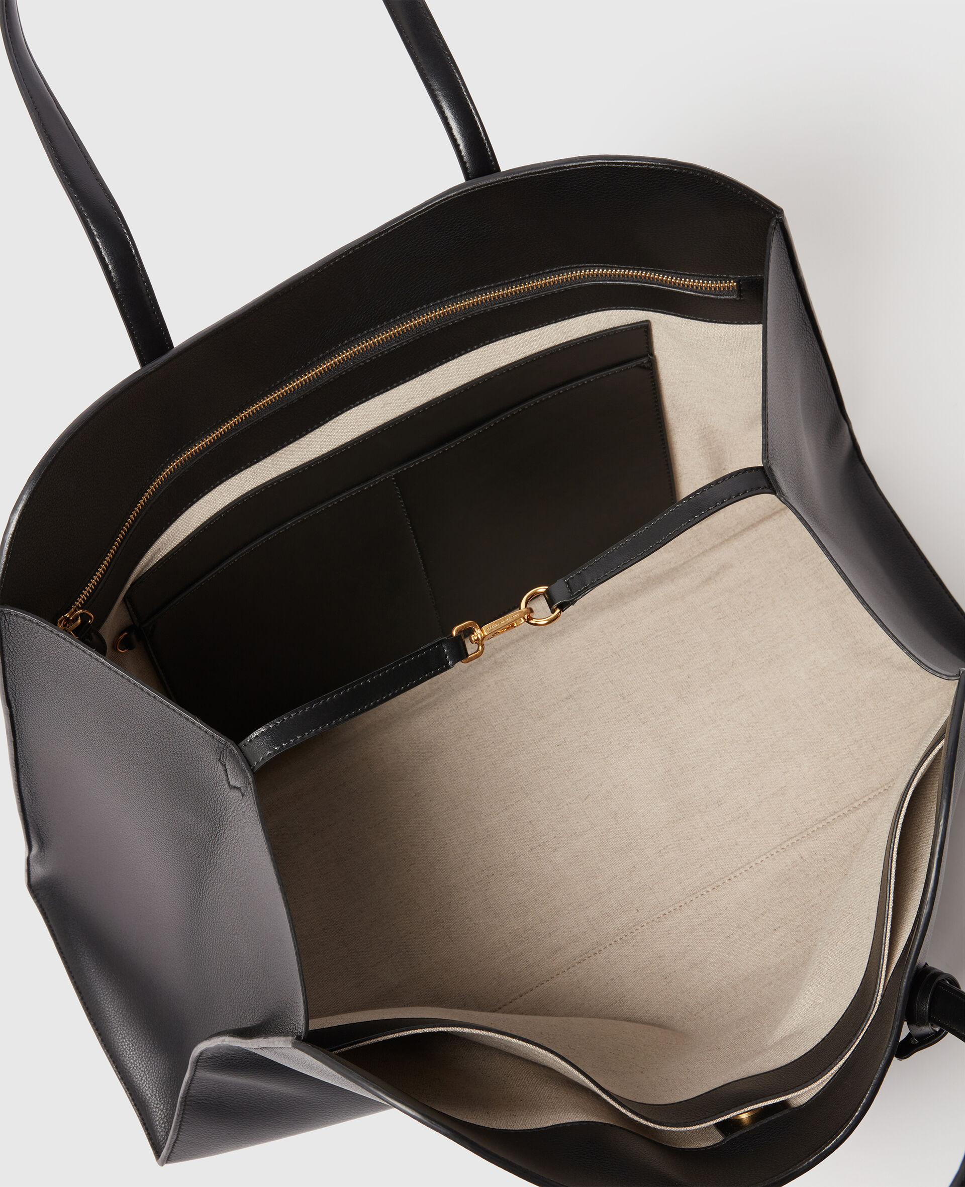 Ryder Embossed Weekender Bag-Black-large image number 2