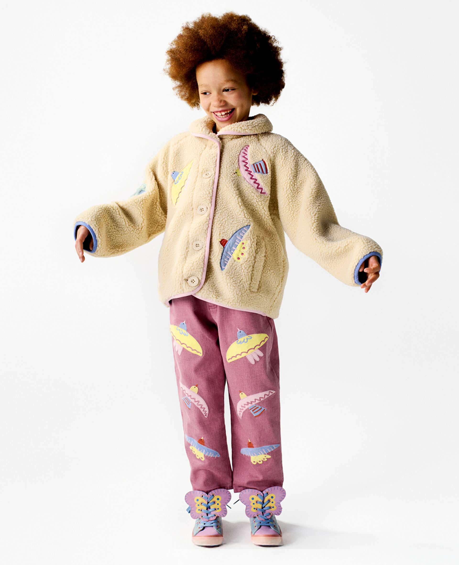 Dove Embroidered Denim Jeans-Pink-model