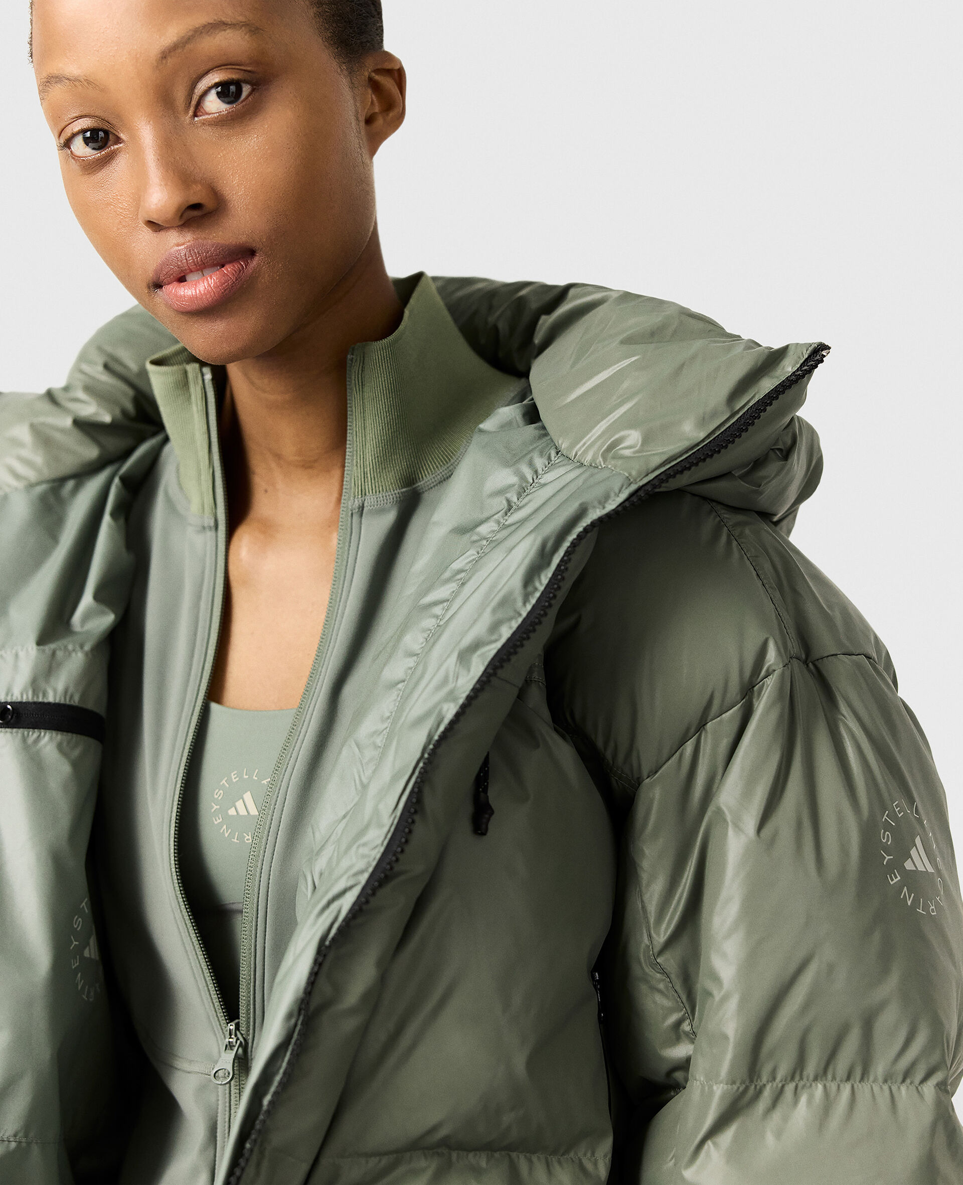 TrueNature Short Padded Hooded Jacket-Green-large image number 2
