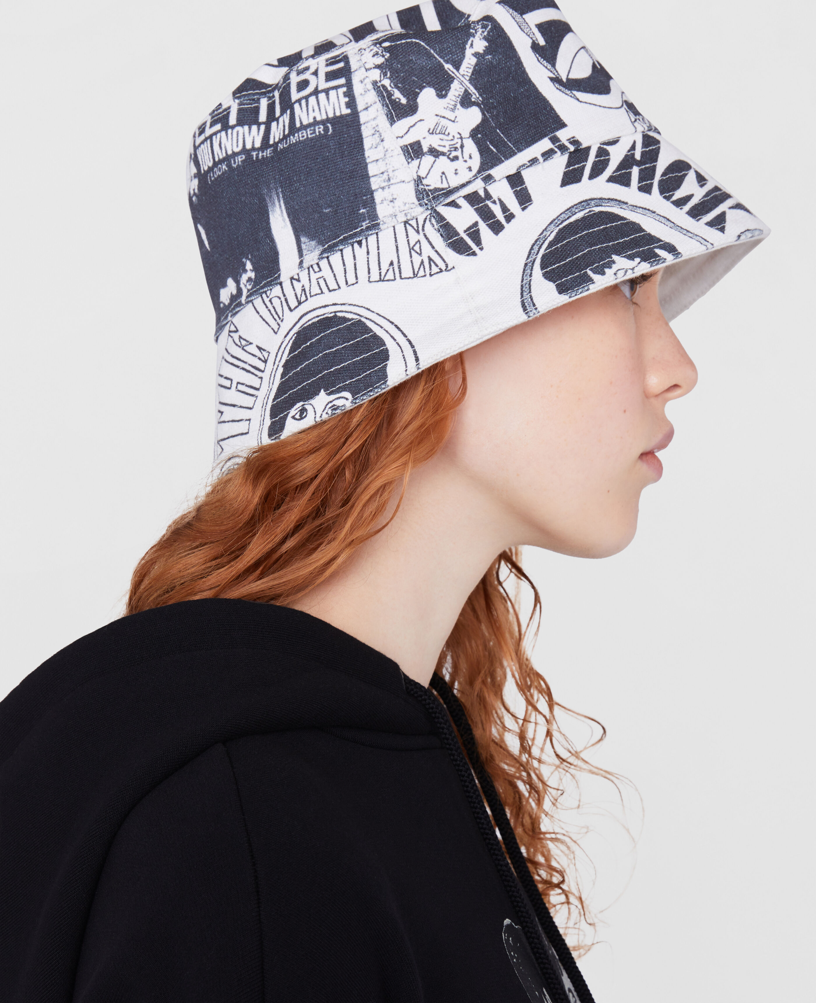 Women Black & Natural Get Back Bucket Hat | Stella McCartney GB