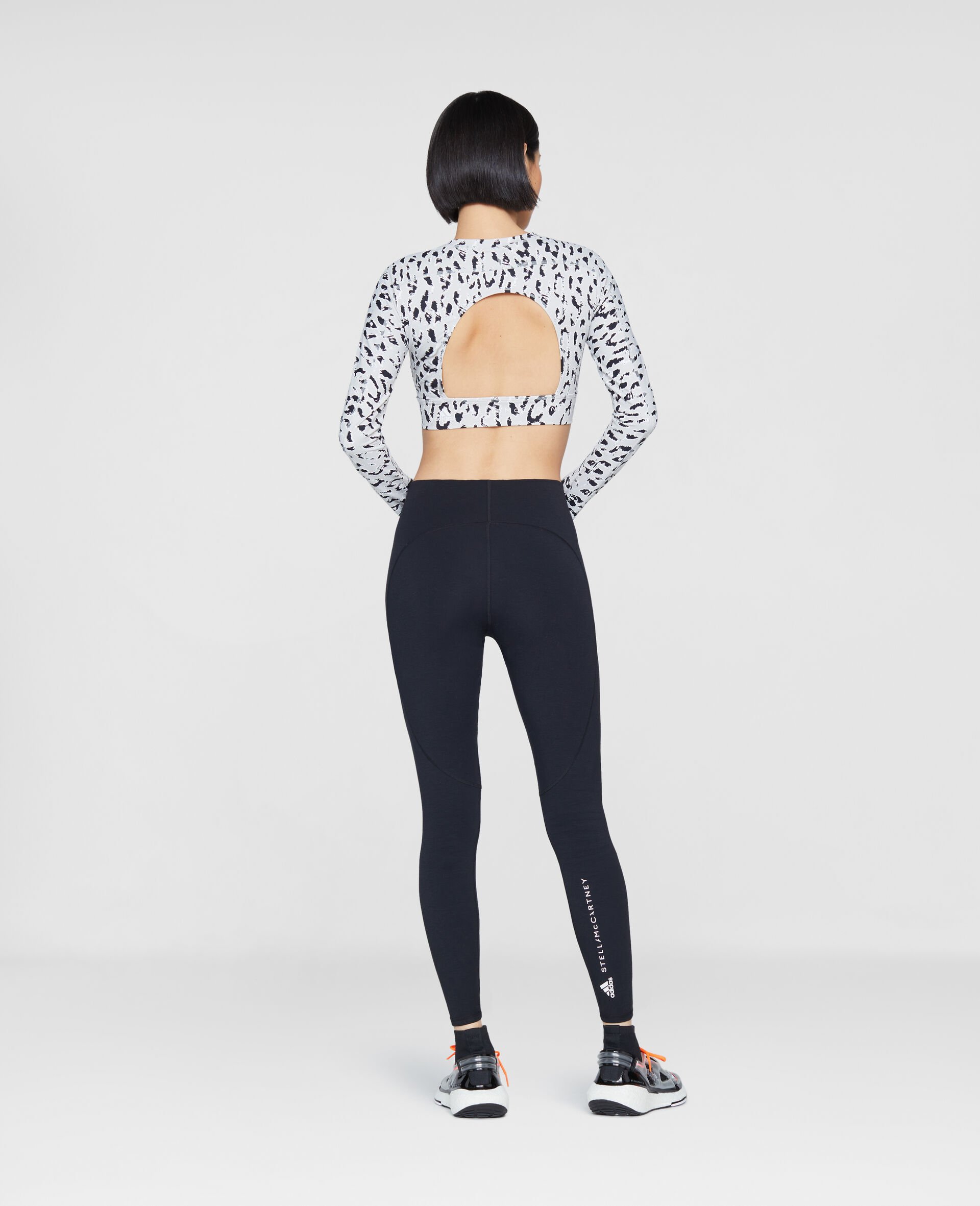 TrueStrength Yoga Tights-Black-large TrueStrength Yoga Tights-Black-large image number 2