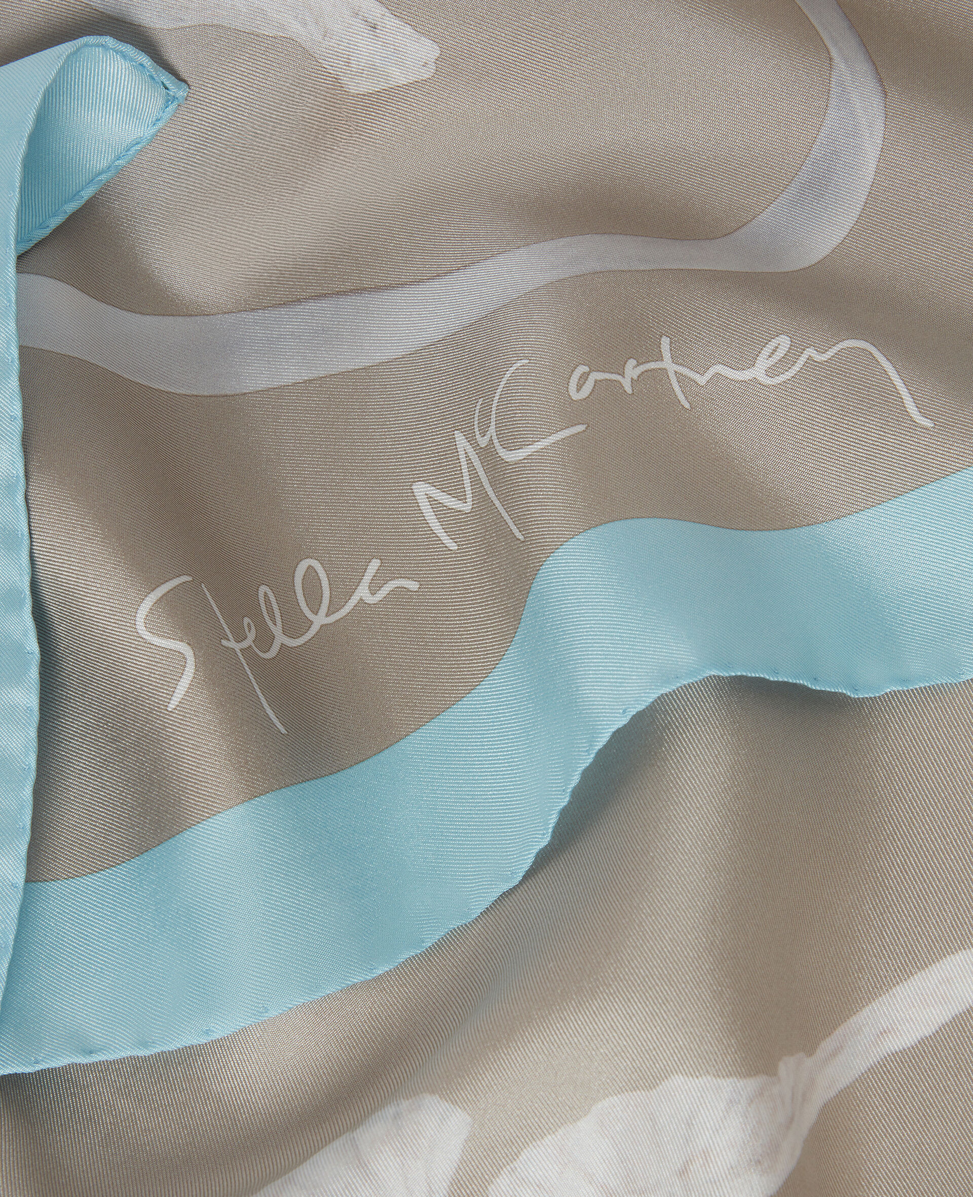 Foulard carre avec imprime colombe-Beige-large image number 3