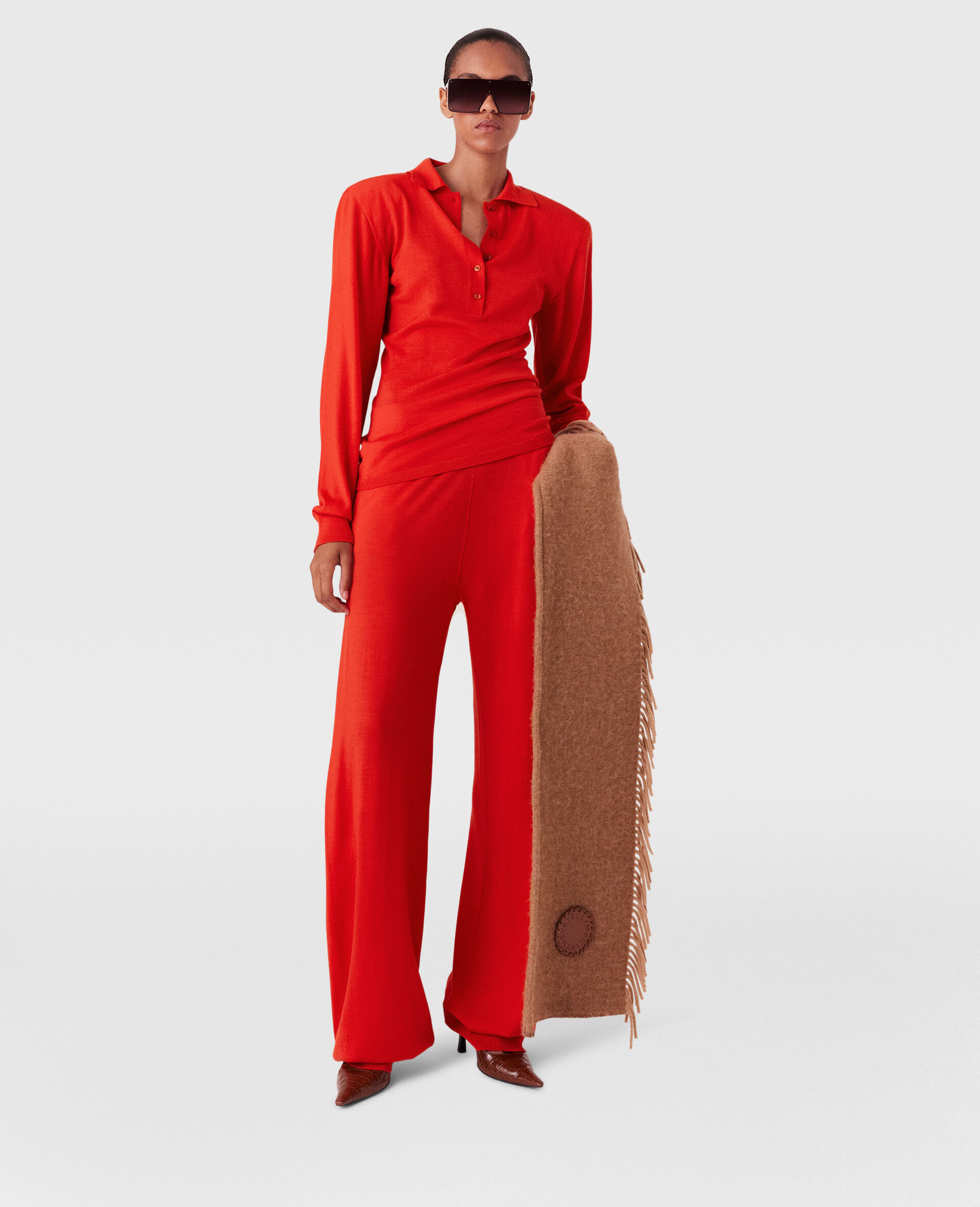 Knitted Straight-Leg Sweatpants-Red-model