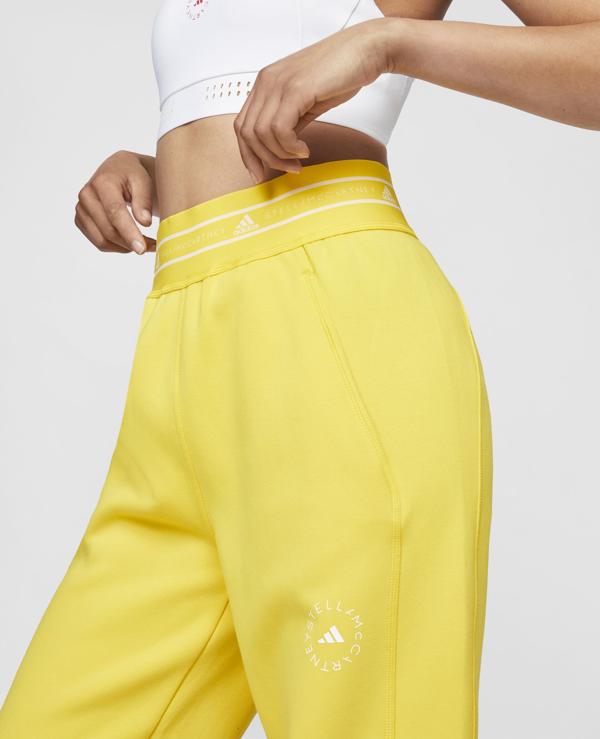 yellow sweatshirt and sweatpants