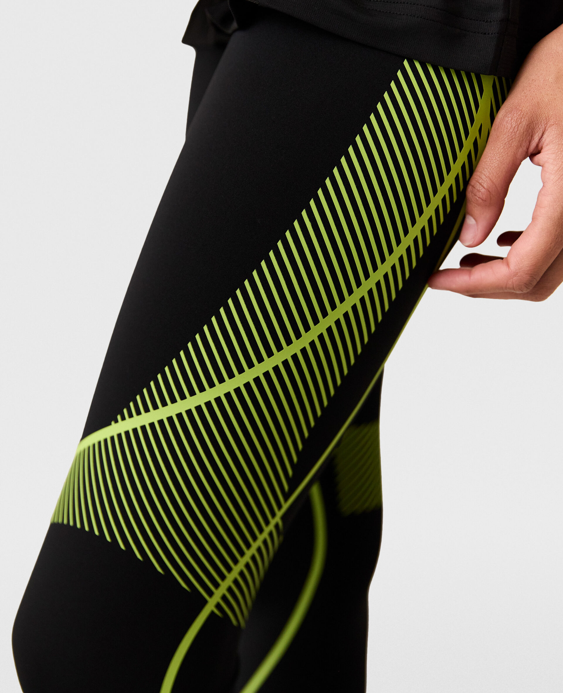 TruePace Running Leggings-Black-large image number 3
